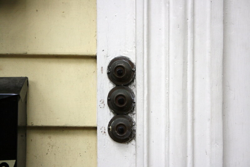 door11
