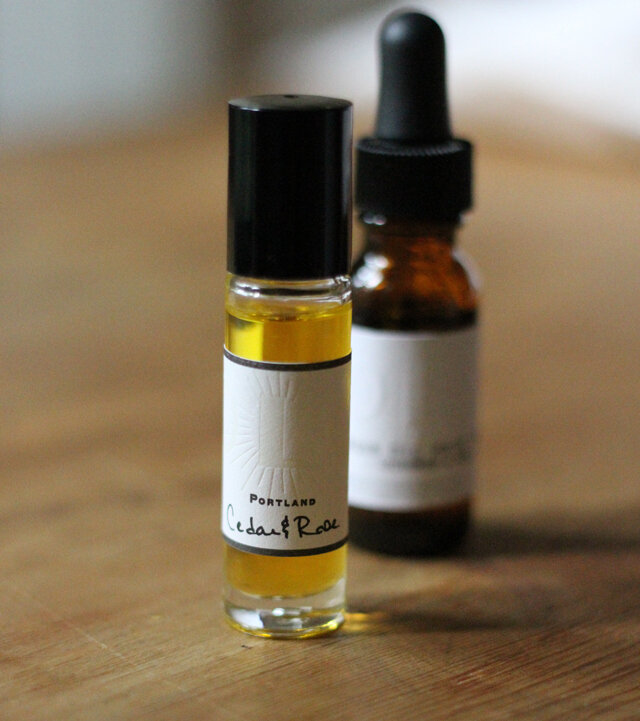 cedar-and-rose-olo-perfume