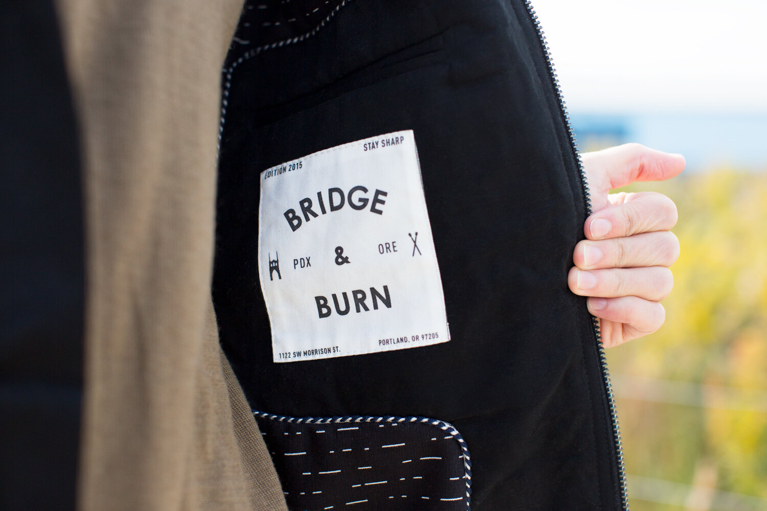 bridge_and_burn_giveaway_reading_my_tea_leaves5D9A2878-Edit