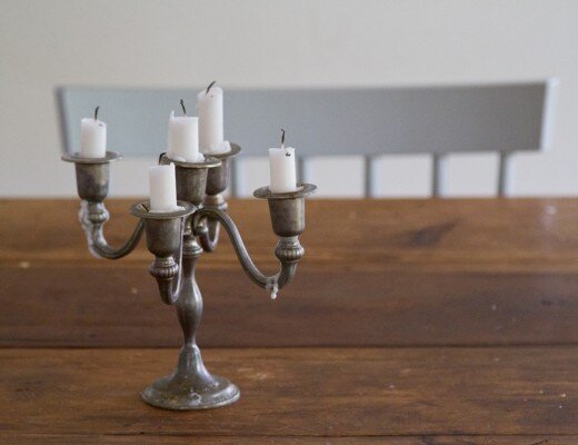 candles reading my tea leaves