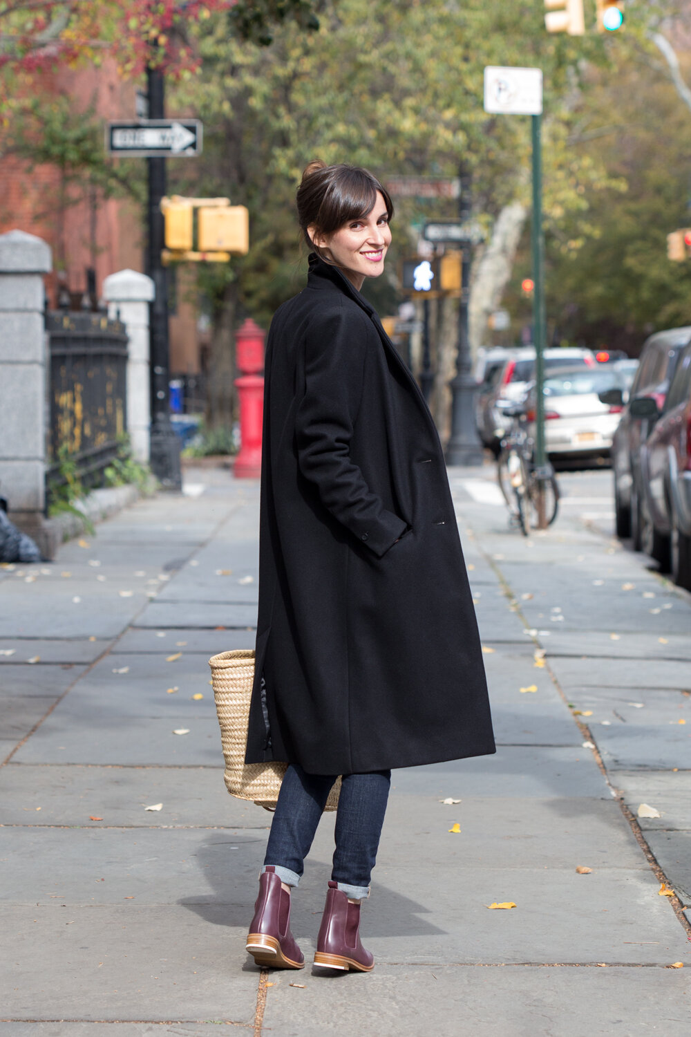 everlane-overcoat-reading-my-tea-leaves5D9A3614-Edit