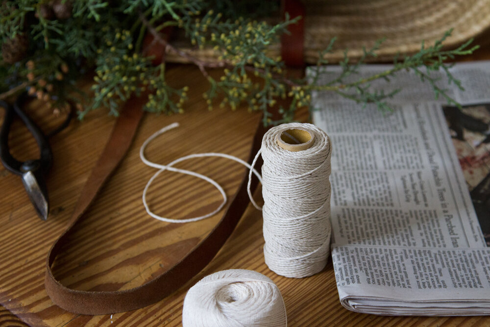 recycled_gift_wrap_reading_my_tea_leaves_1740-2
