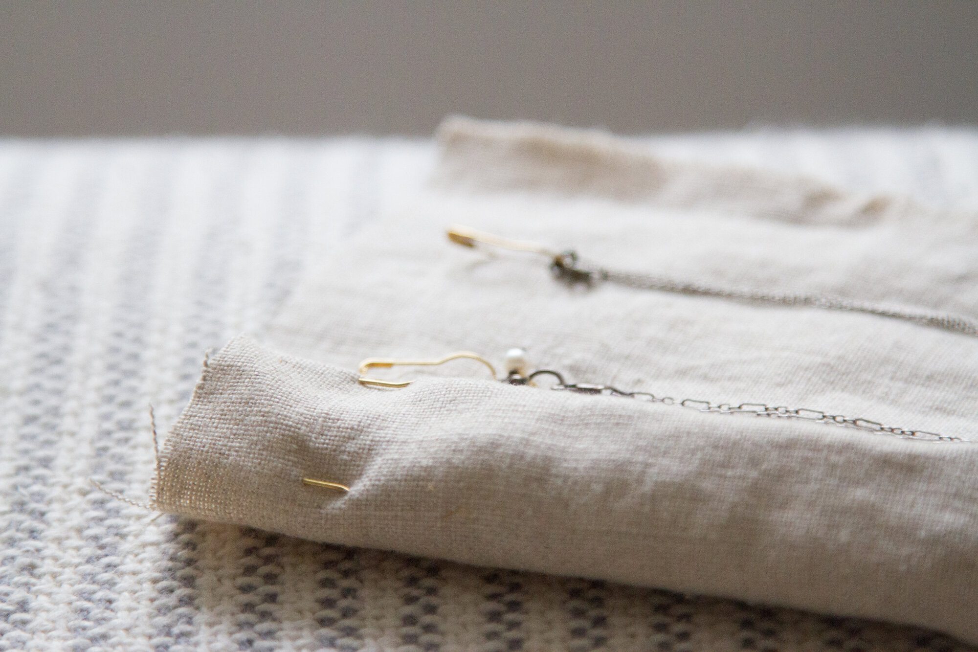 necklace organizer | reading my tea leaves