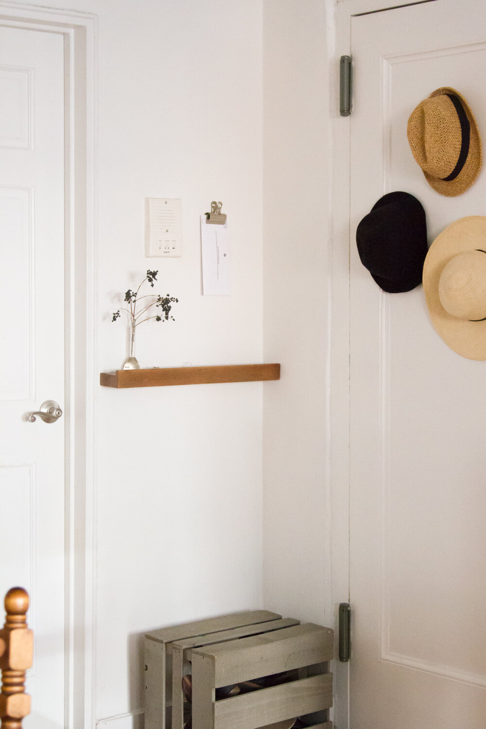 decluttering resolutions for a new year | reading my tea leaves