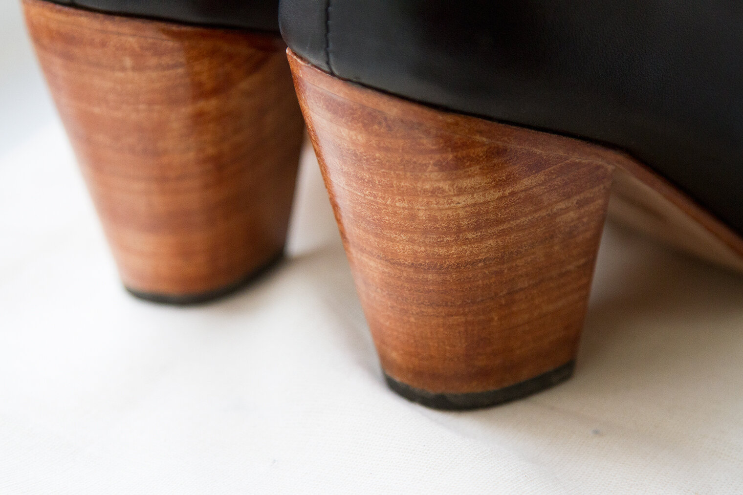 nisolo_shoes_reading_my_tea_leaves_IMG_3763