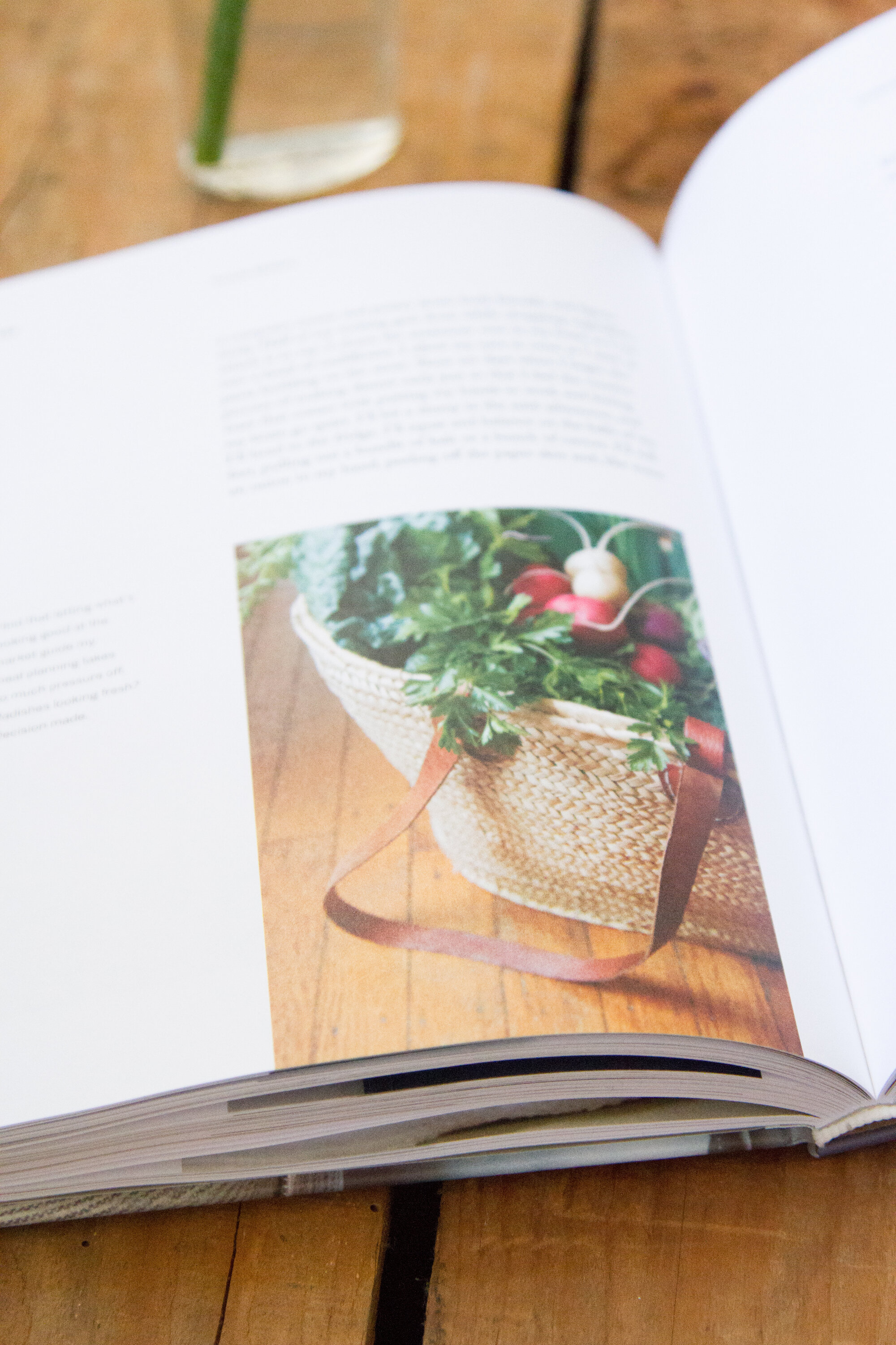 simple matters by erin boyle | reading my tea leaves
