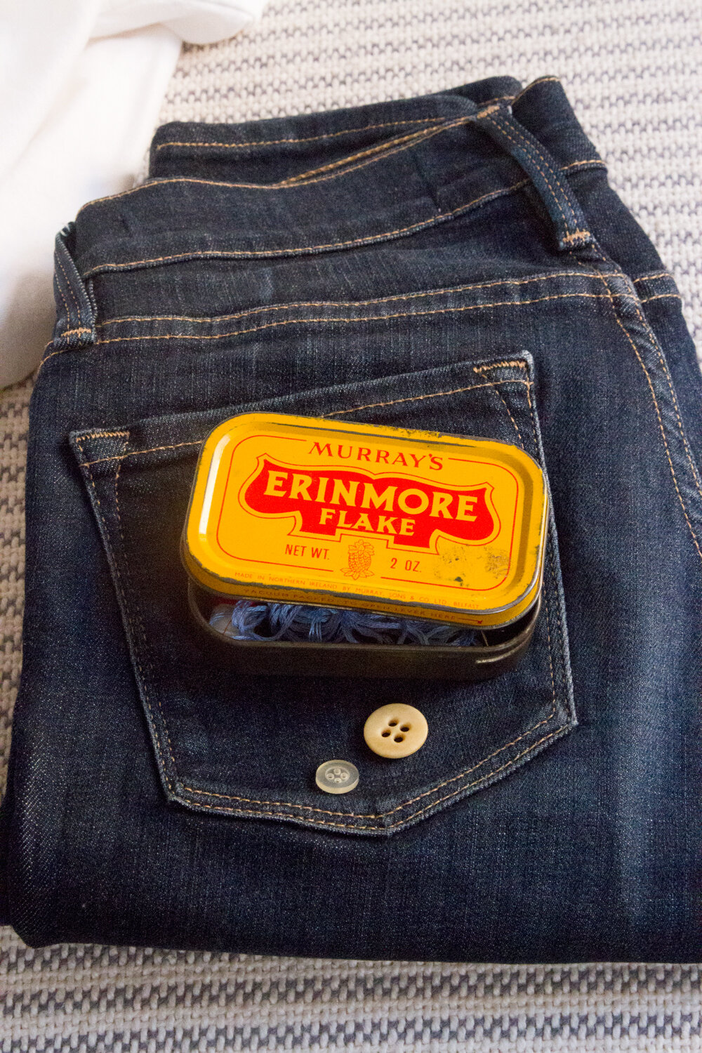 minimalist wardrobe resolutions | reading my tea leaves