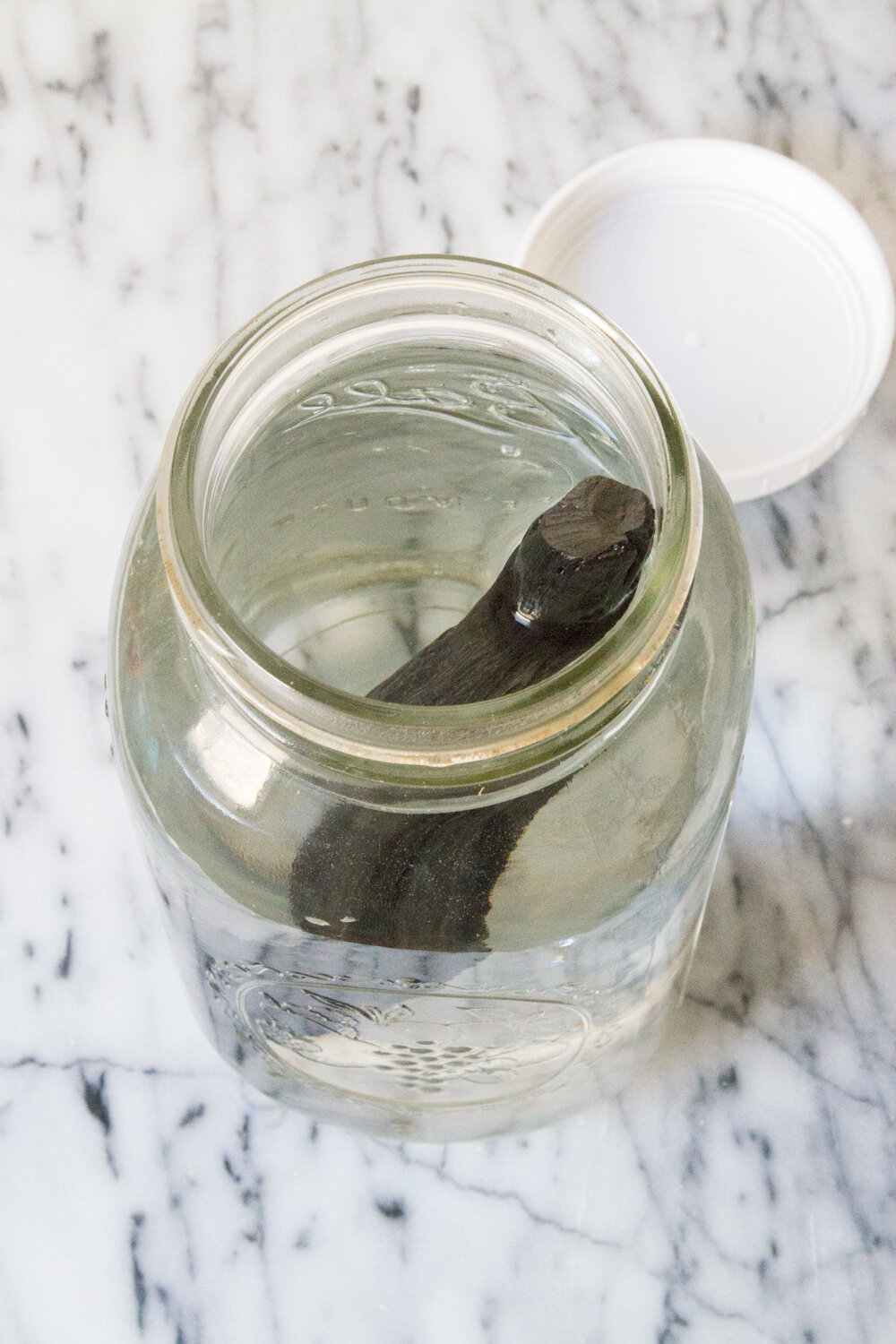 zero-waste resolutions for a new year | reading my tea leaves