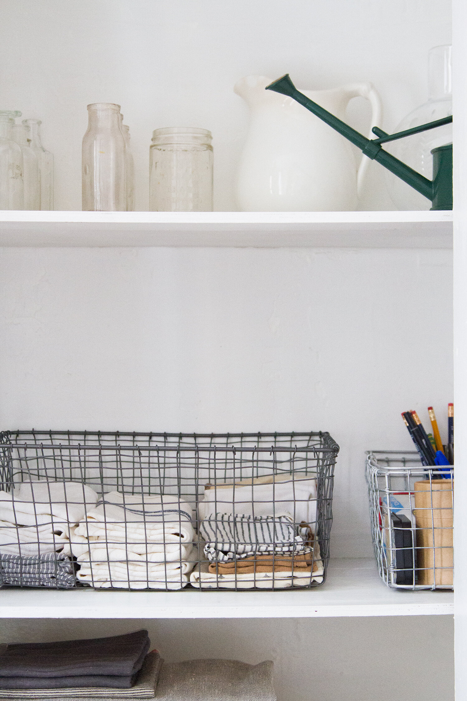 organizing linens in a small space | reading my tea leaves
