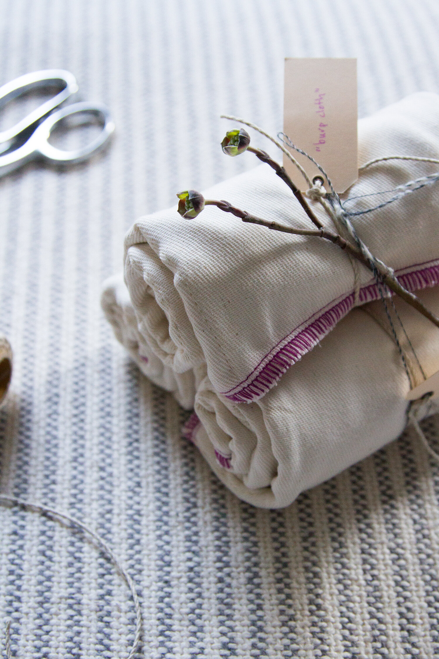 gifts for new parents | reading my tea leaves