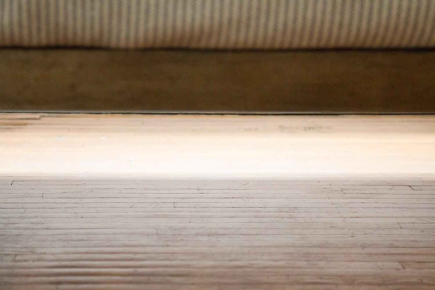 floor_reading_my_tea_leaves_IMG_7463