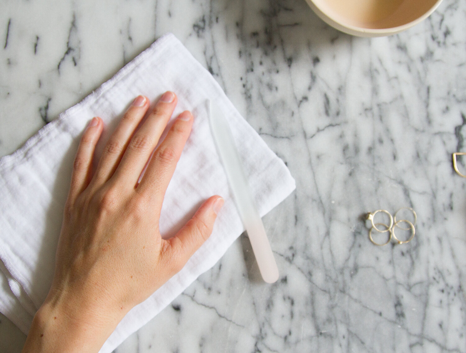 healthy natural nails with hortus nailworks | reading my tea leaves