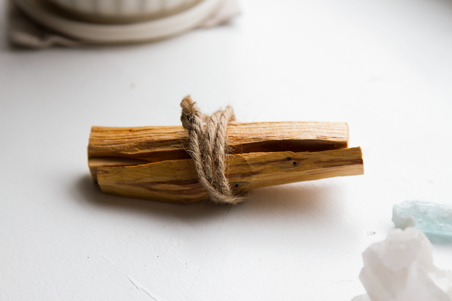 palo_santo_reading_my_tea_leaves_IMG_7804