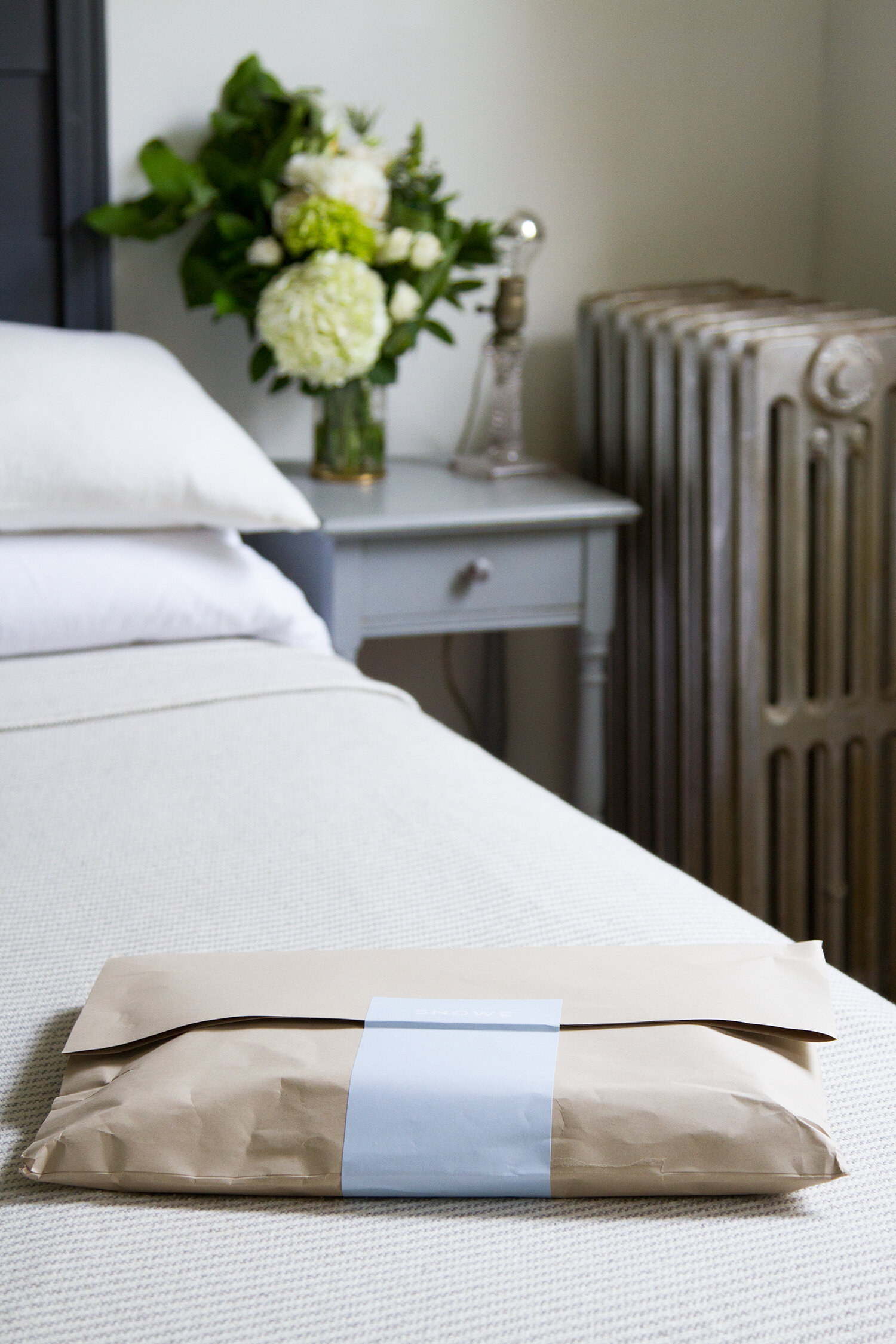 luxury bedding from snowe | reading my tea leaves