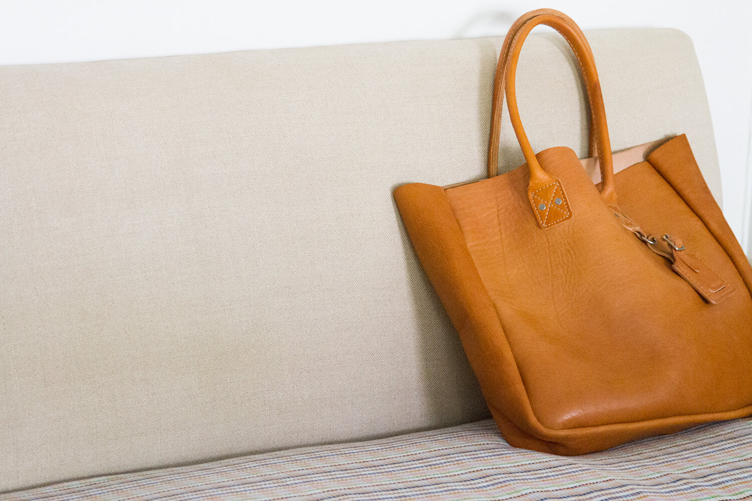 bag_reading_y_tea_leaves_IMG_9573