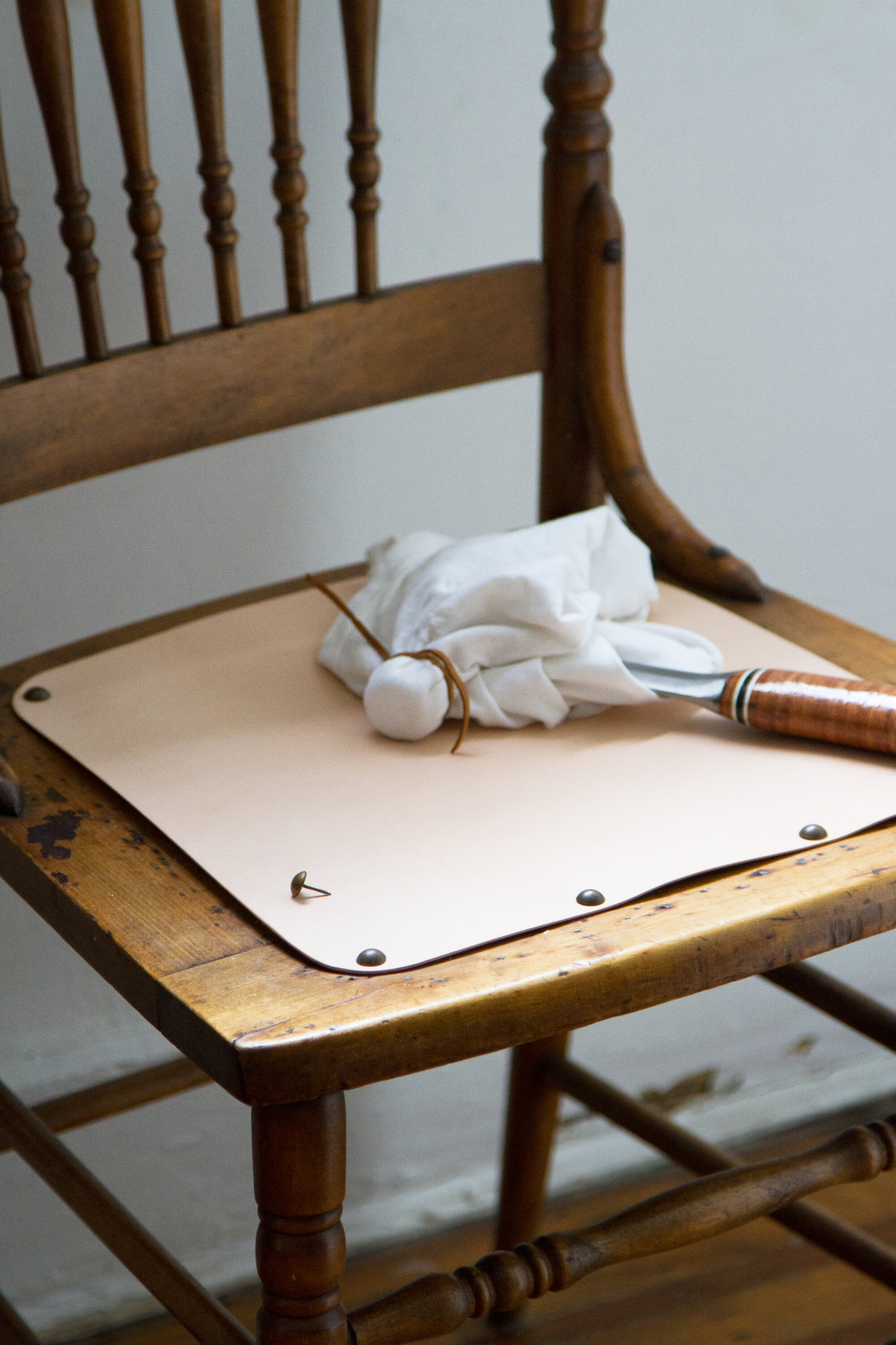 chair_seats_reading_my_tea_leaves_IMG_8669