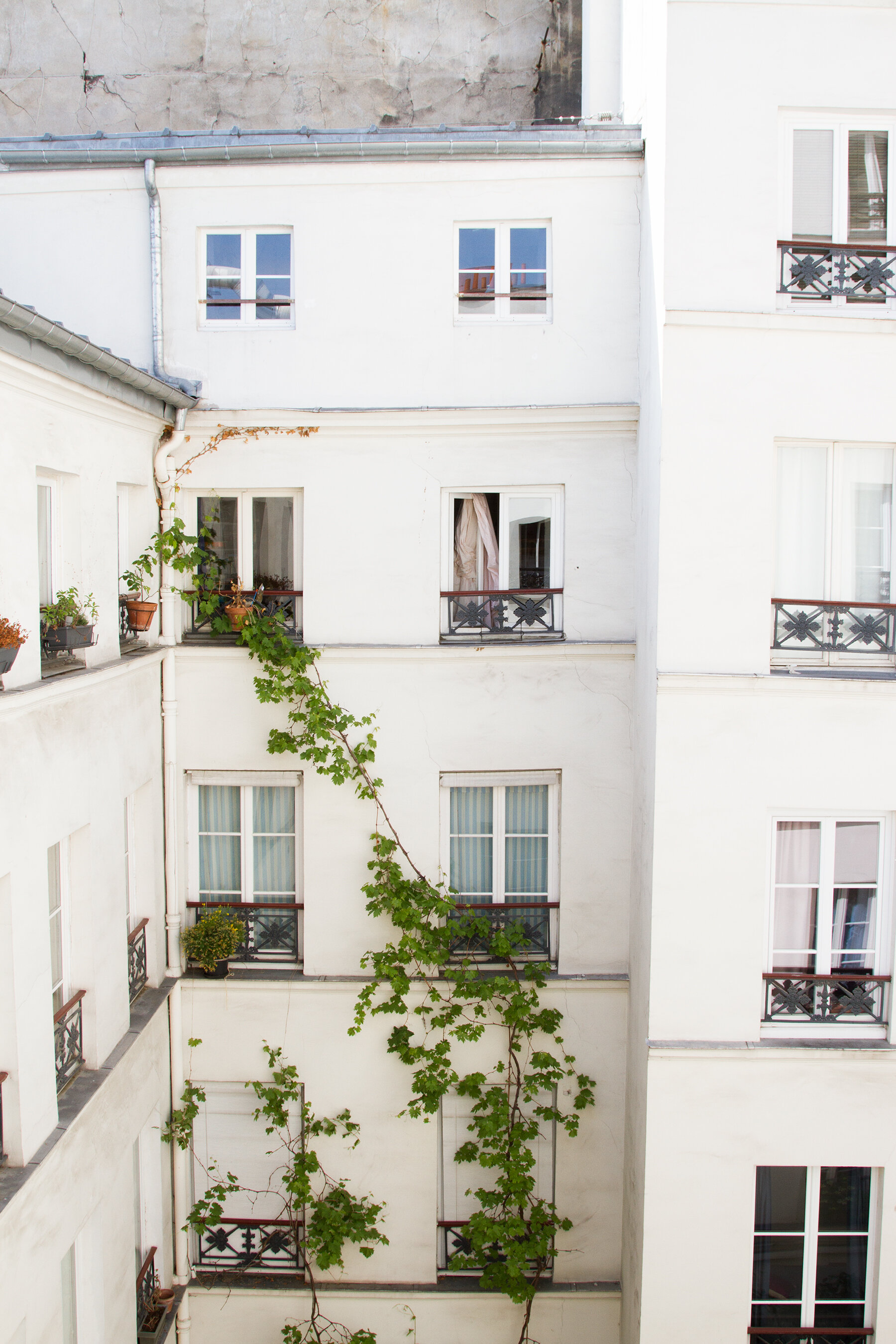 two nights in paris with onefinestay | reading my tea leaves
