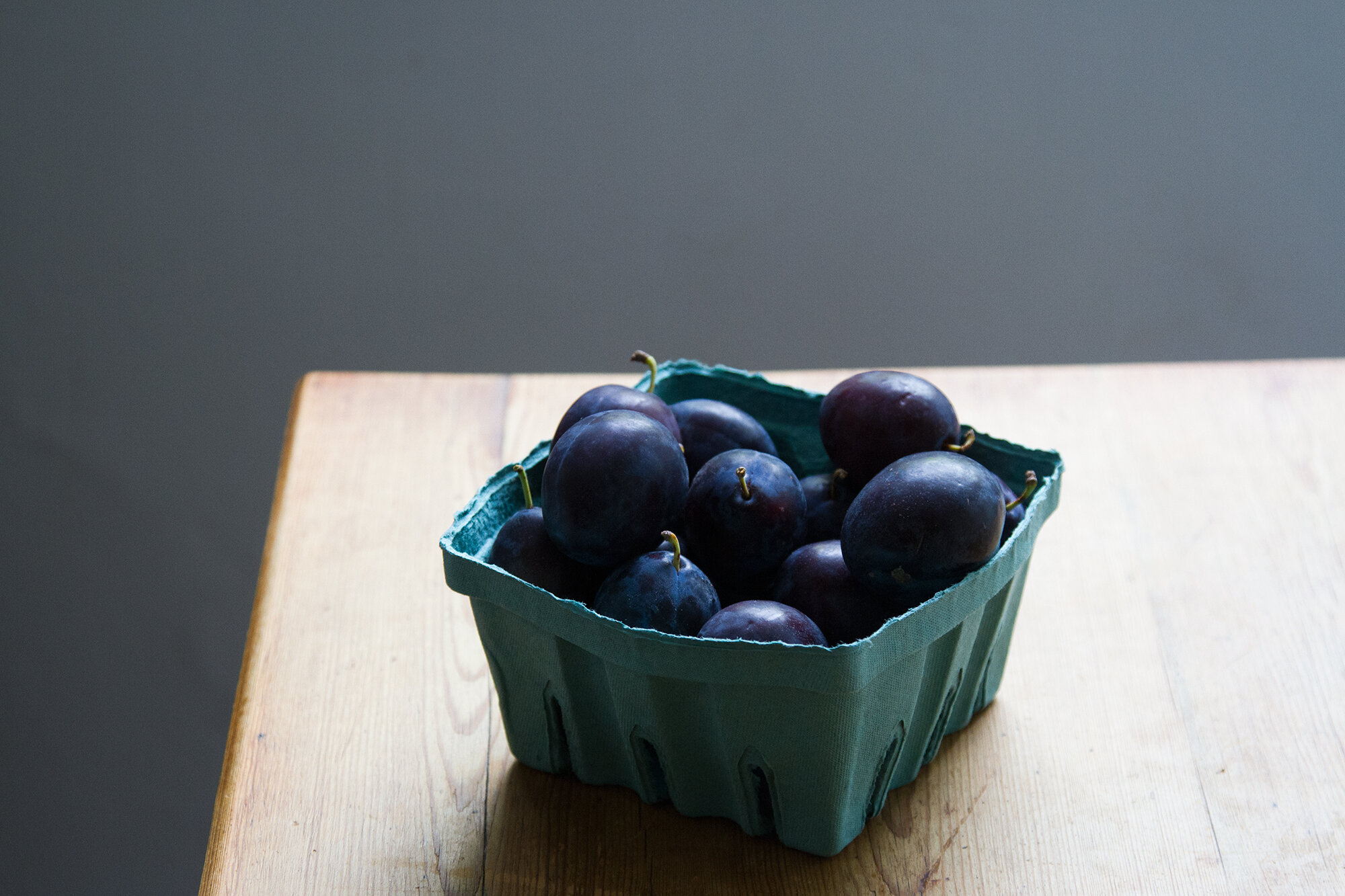 plum shrub | reading my tea leaves