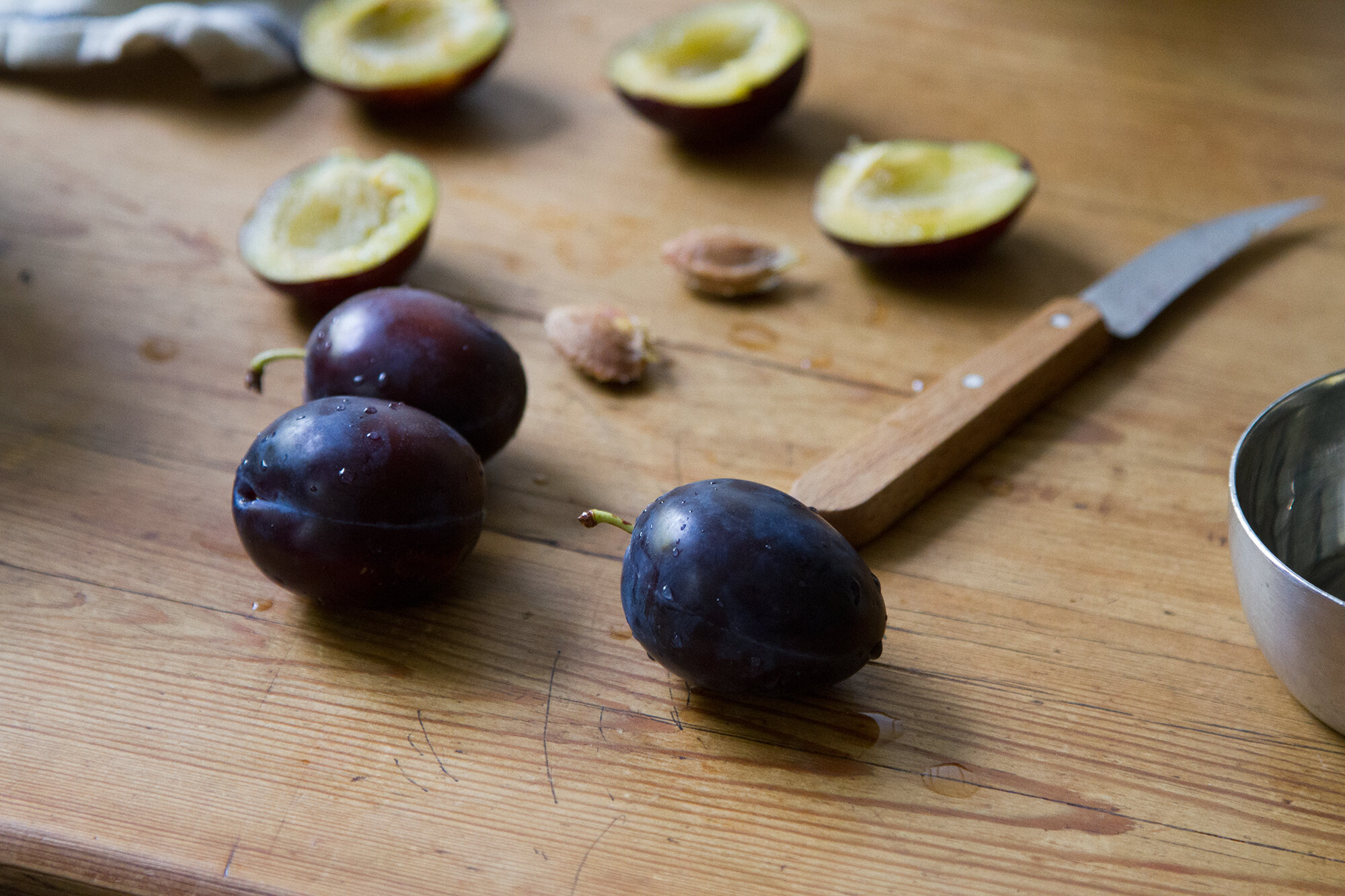 plum shrub | reading my tea leaves