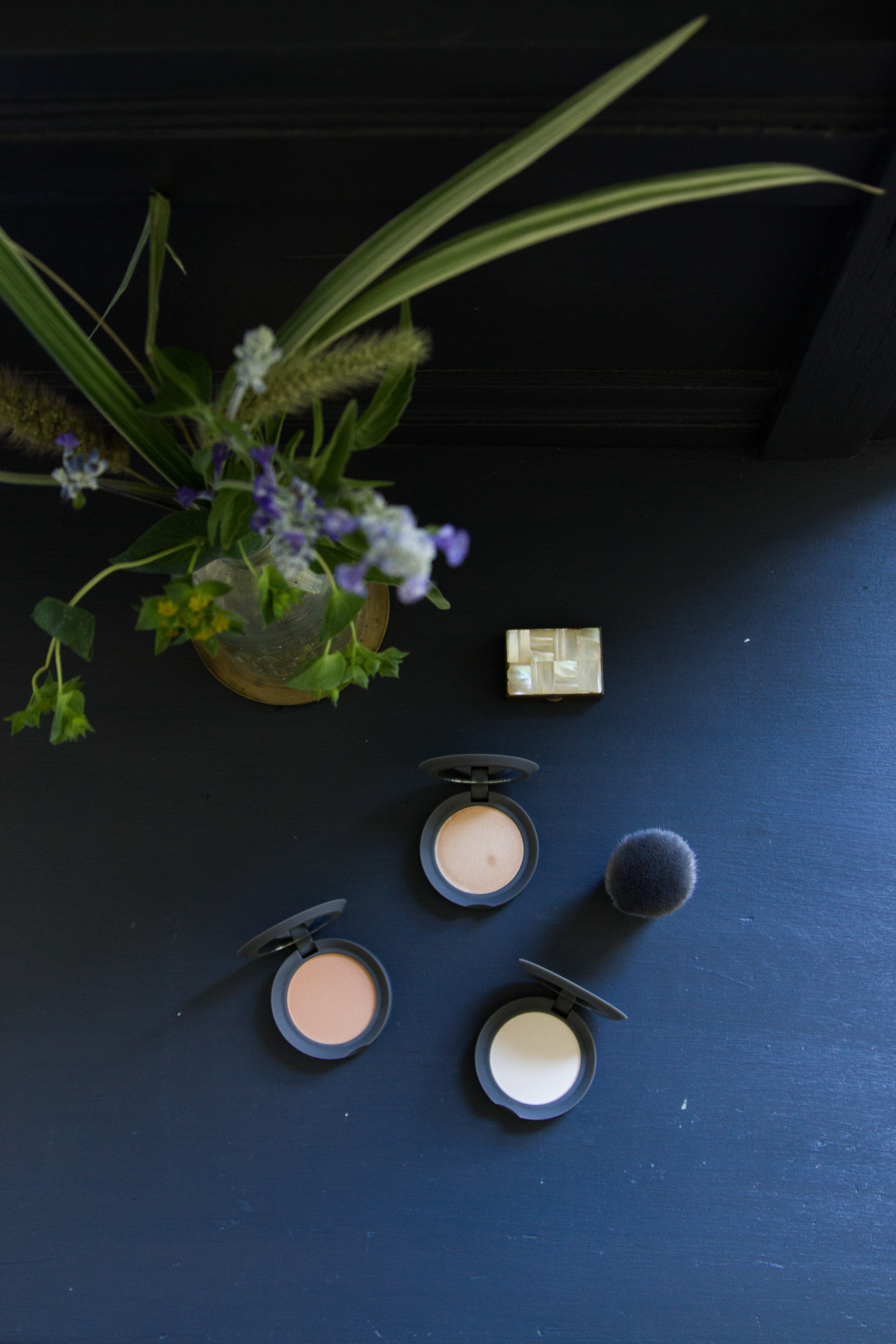 stowaway contour set | reading my tea leaves