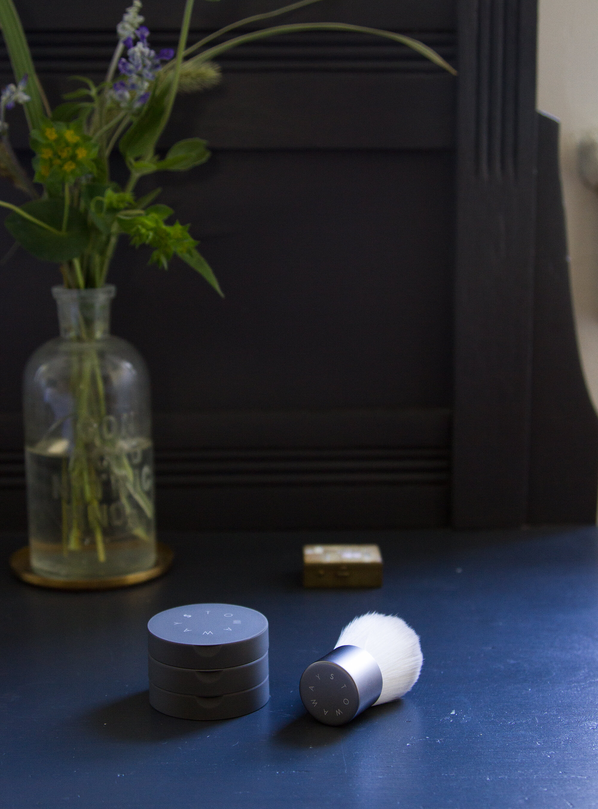 stowaway contour set | reading my tea leaves