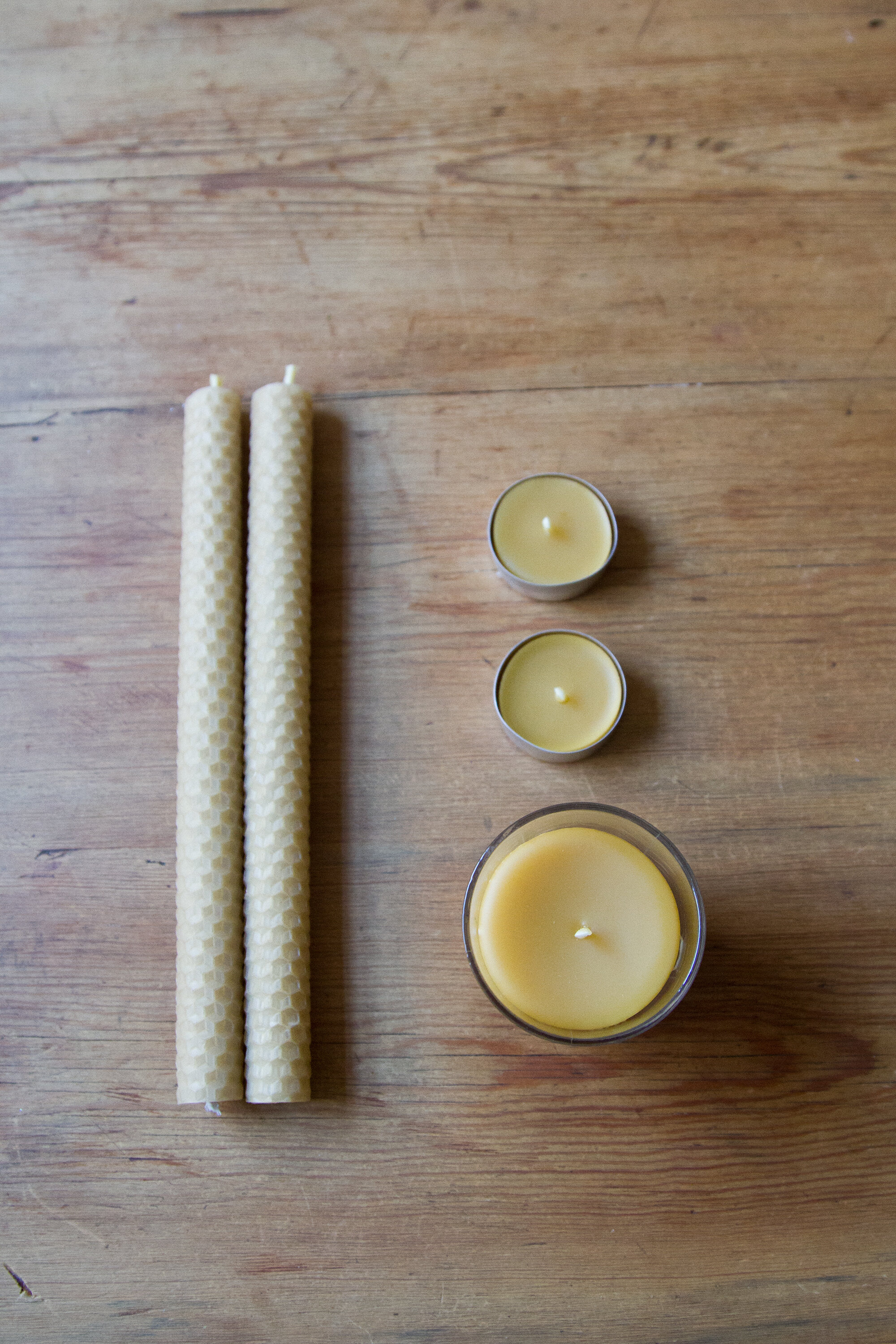 make your own beeswax candles | reading my tea leaves