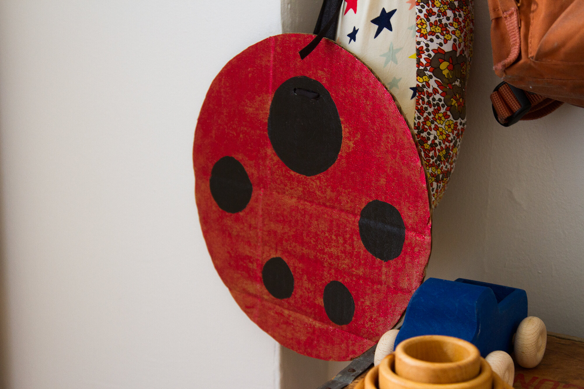 ladybug_reading_my_tea_leaves_img_5288
