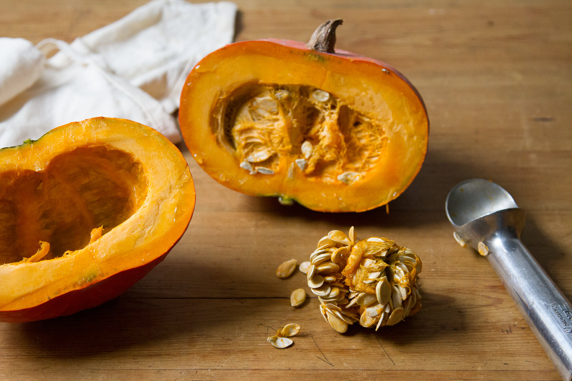 roasted squash seeds | reading my tea leaves