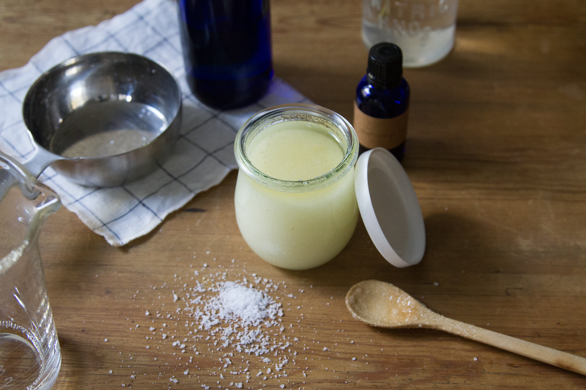 make your own sea salt scrub | reading my tea leaves
