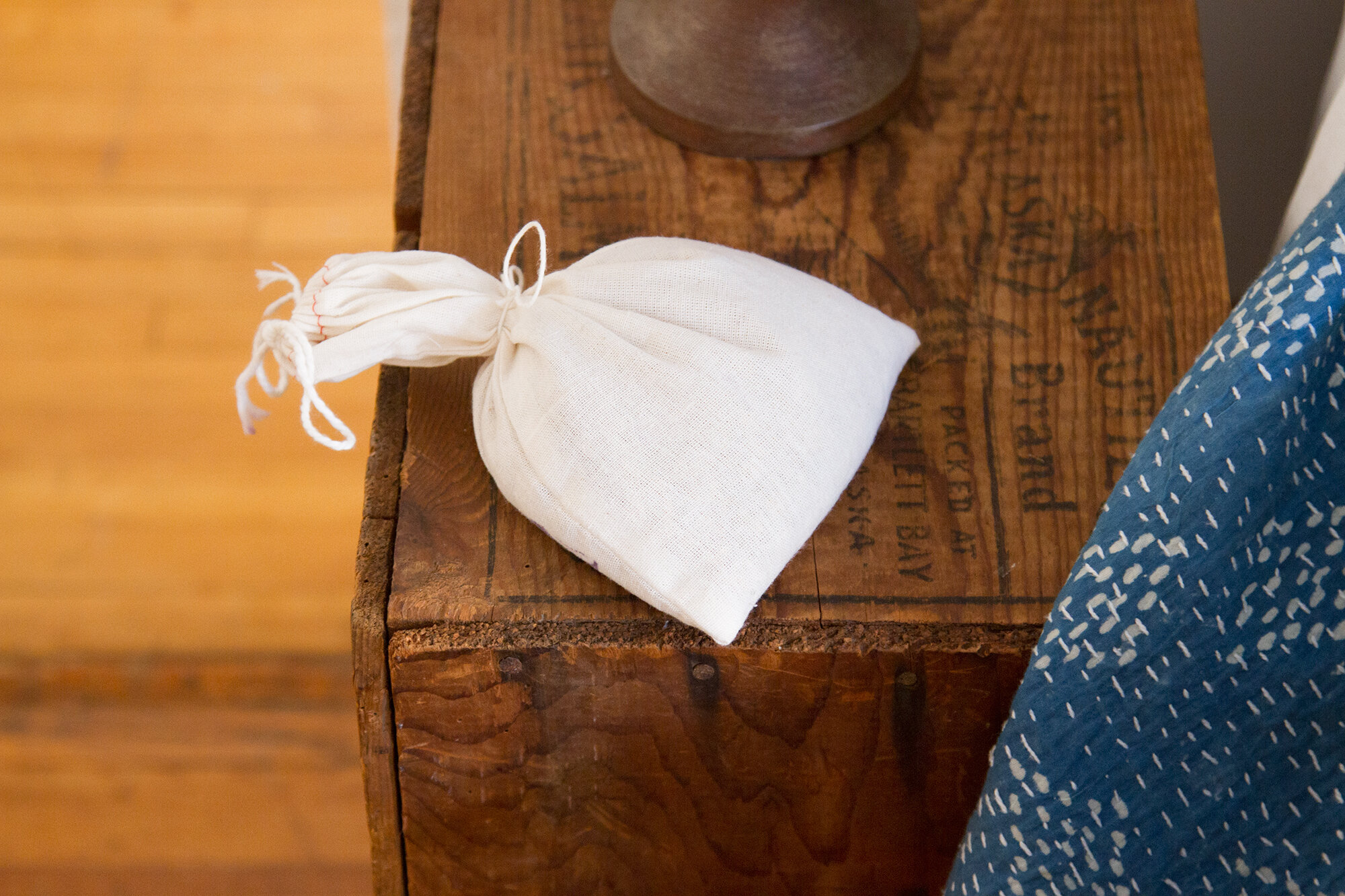 heating pad  | reading my tea leaves