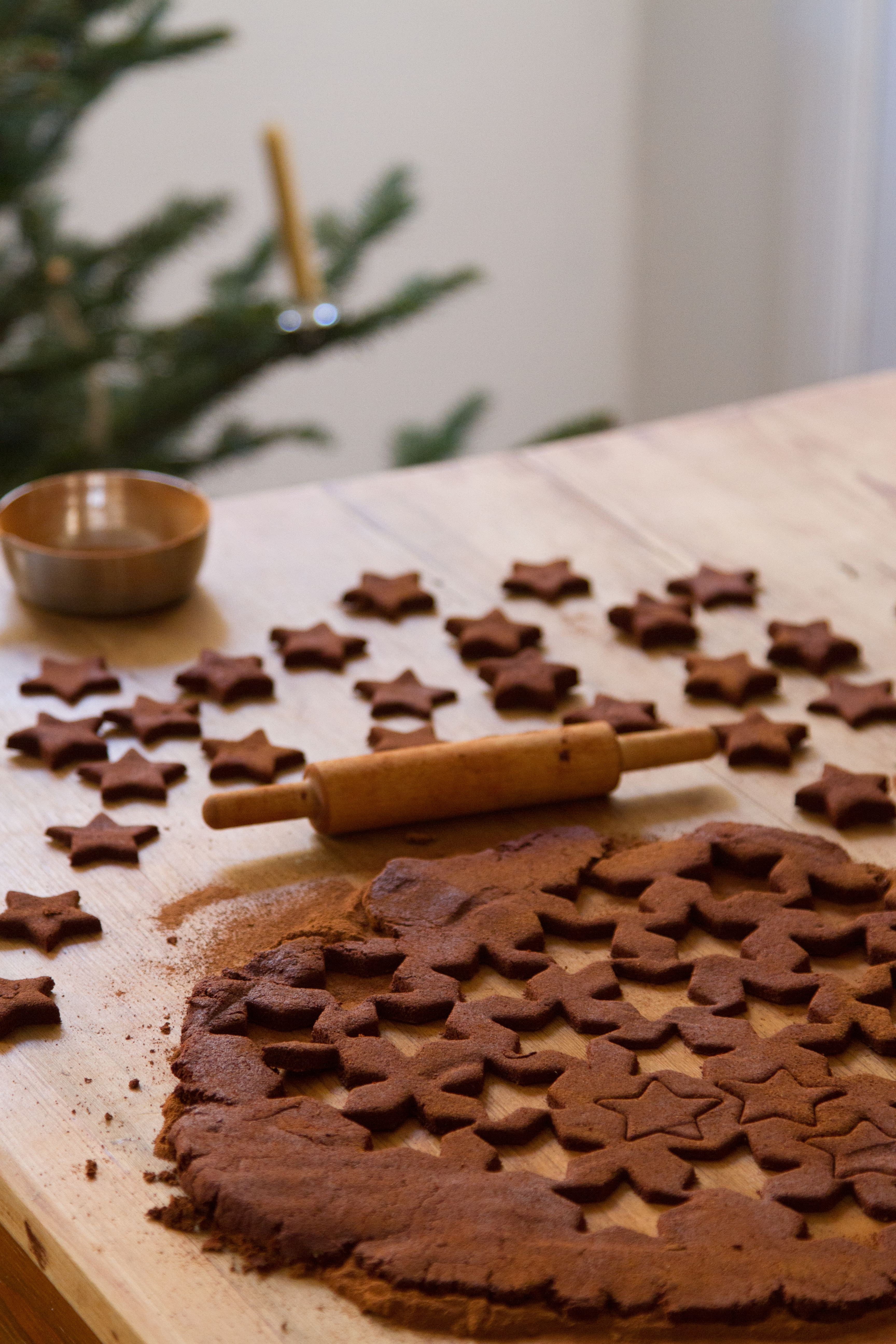 clutter free holiday decorations | reading my tea leaves