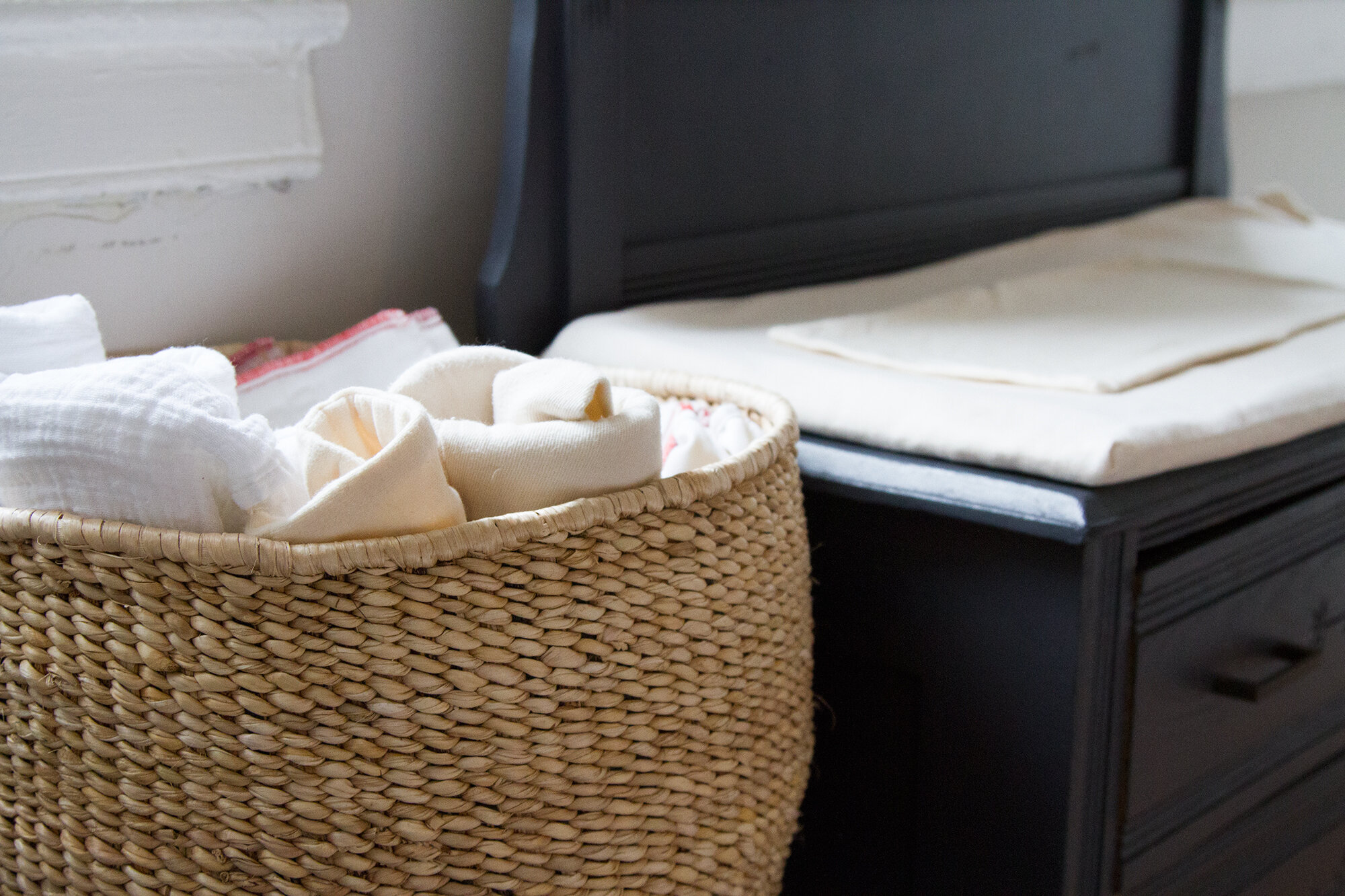 basket_reading_my_tea_leaves_IMG_6621