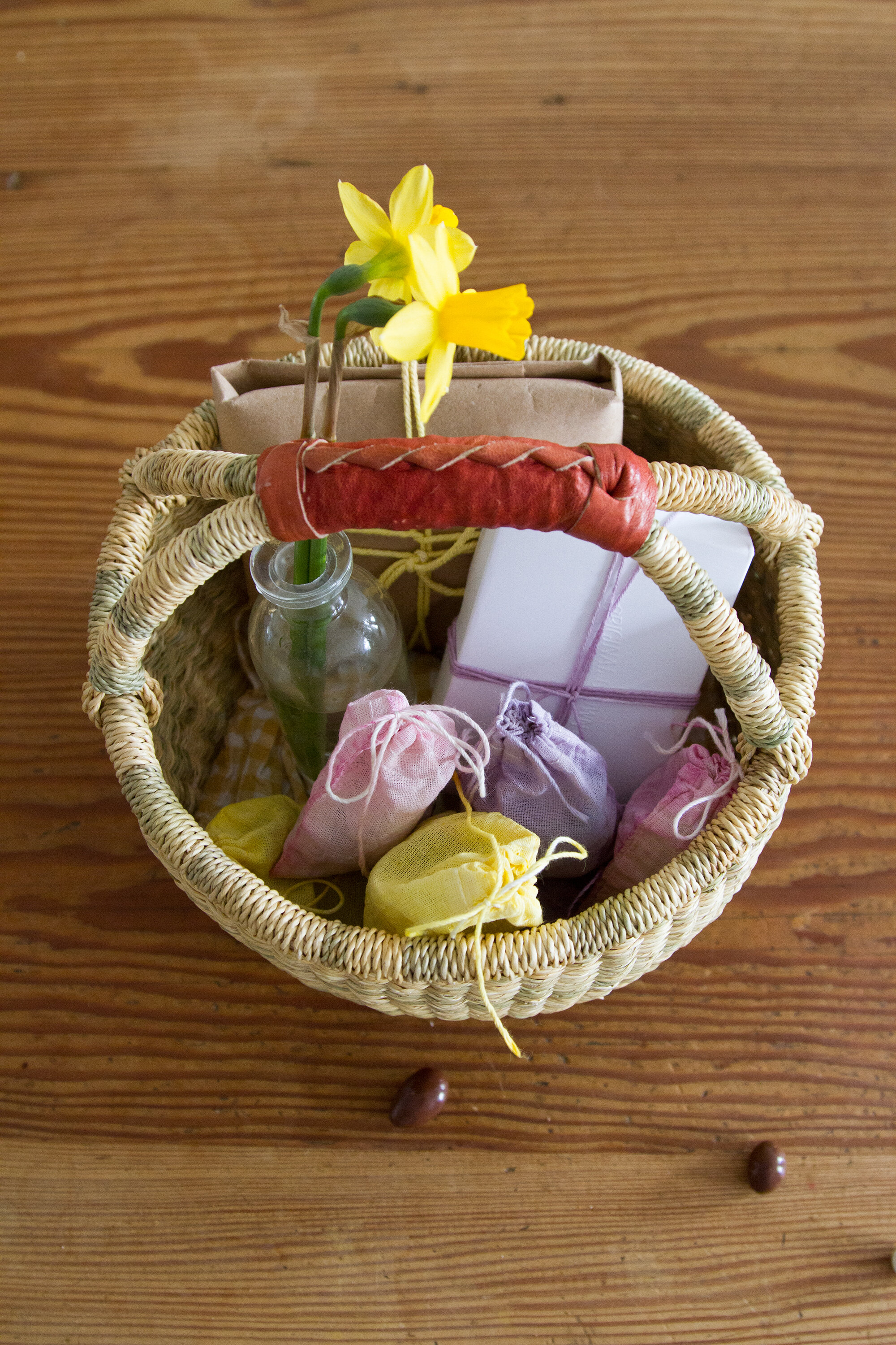 pastel-colored gift wrap with natural dye | reading my tea leaves