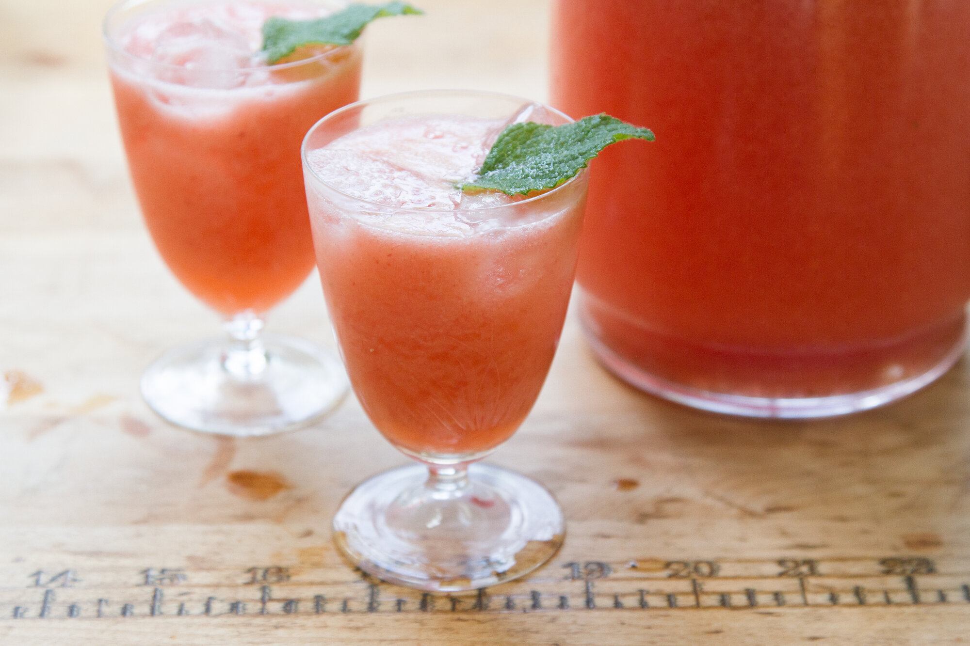 strawberry lemonade | reading my tea leaves