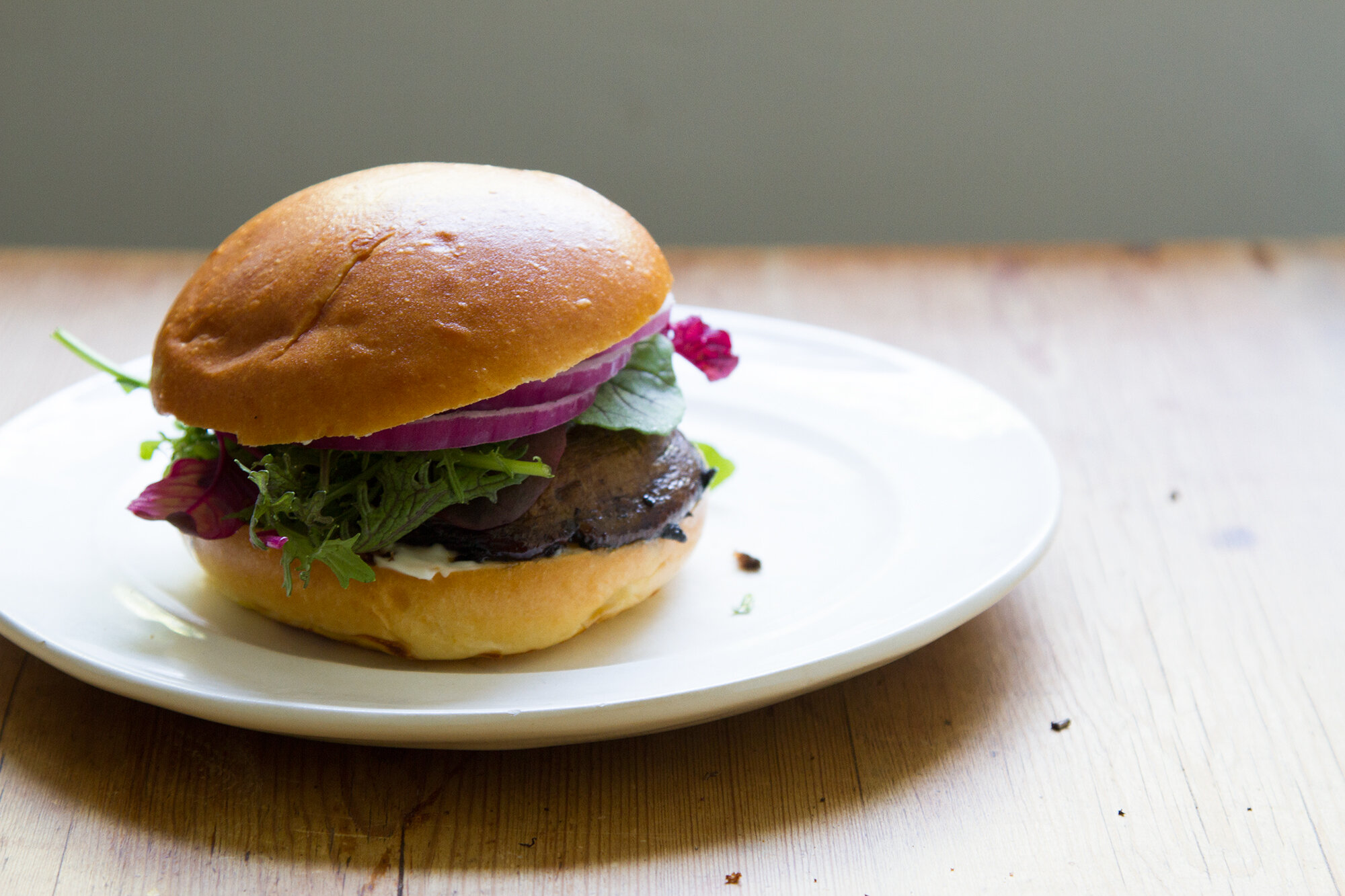 mushroom burgers | reading my tea leaves