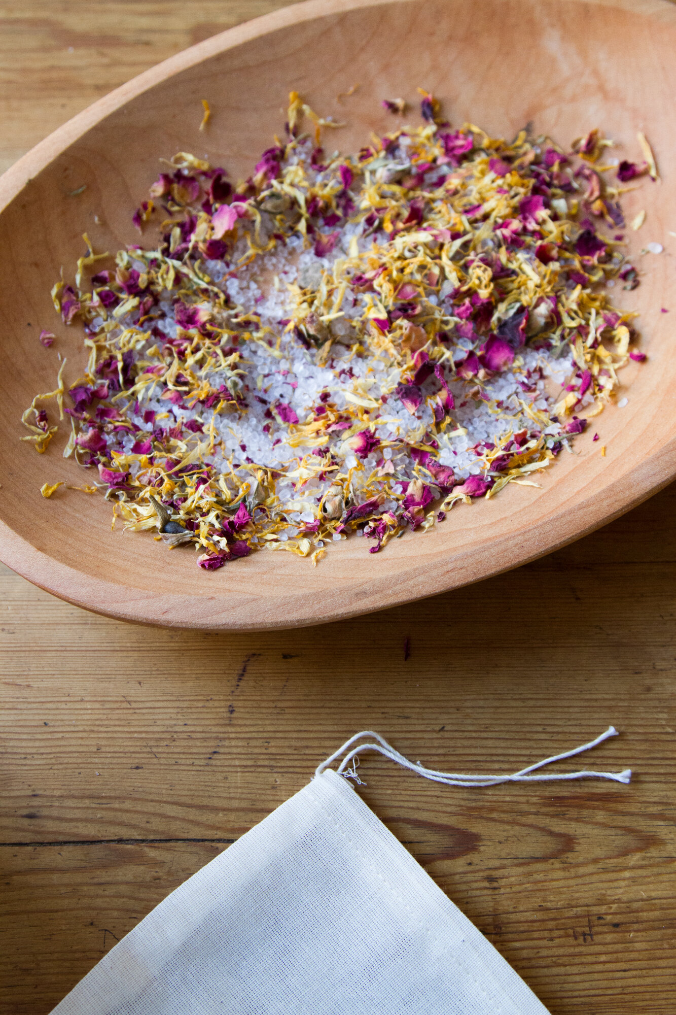 epsom salt soak | reading my tea leaves