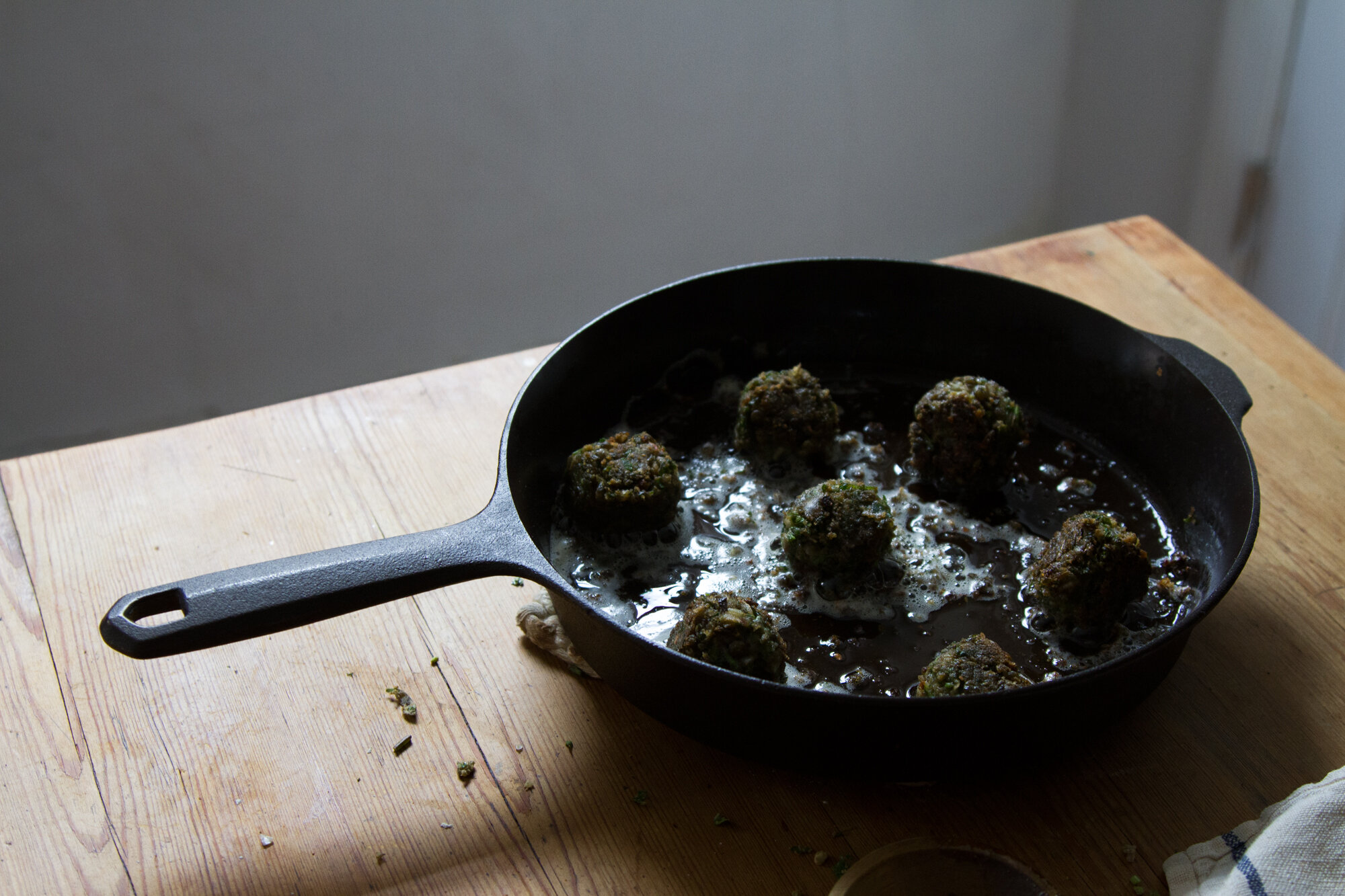 leftover lentil faux-lafel | reading my tea leaves