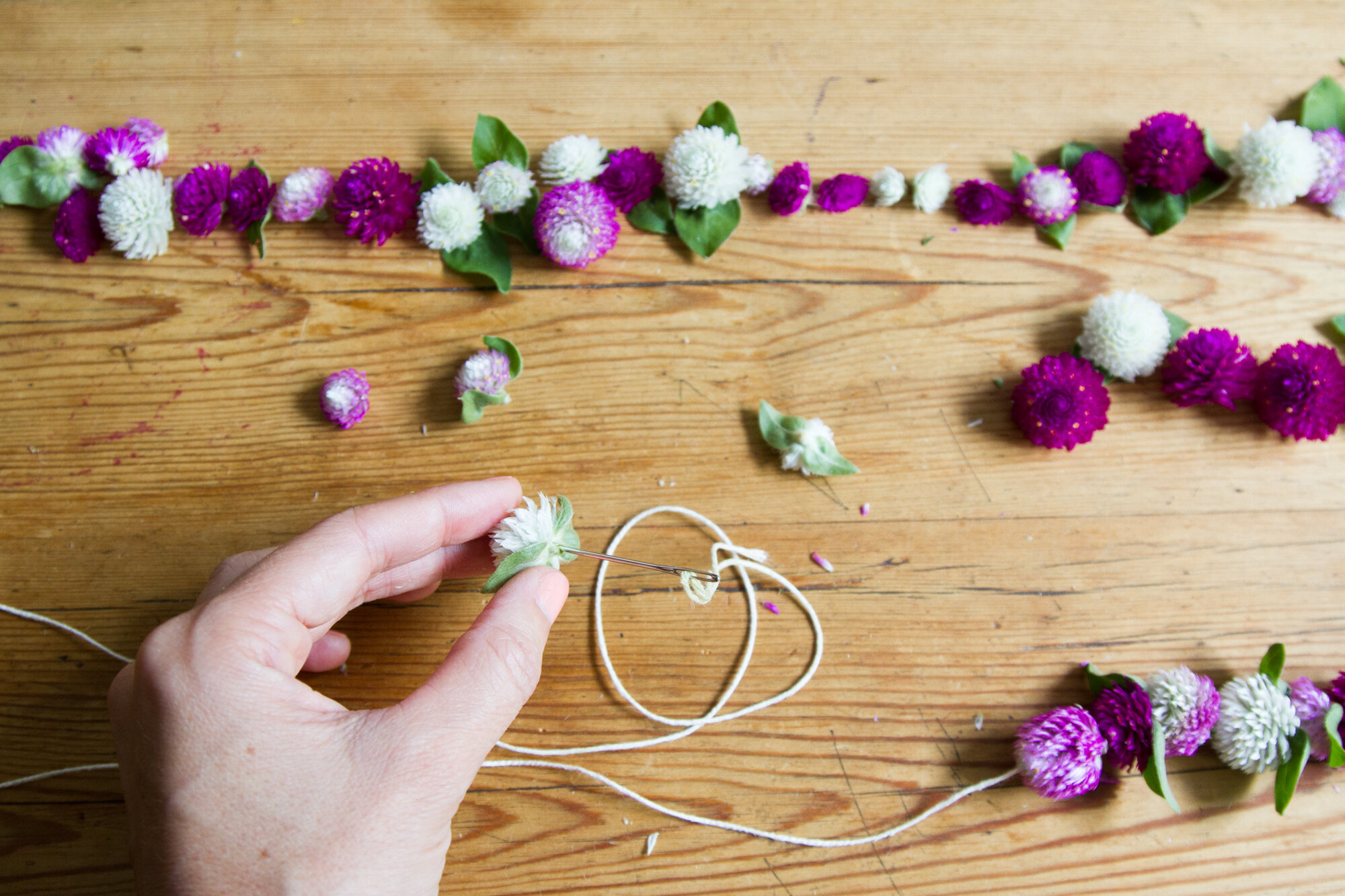 dried flower garland | zero-waste décor | reading my tea leaves