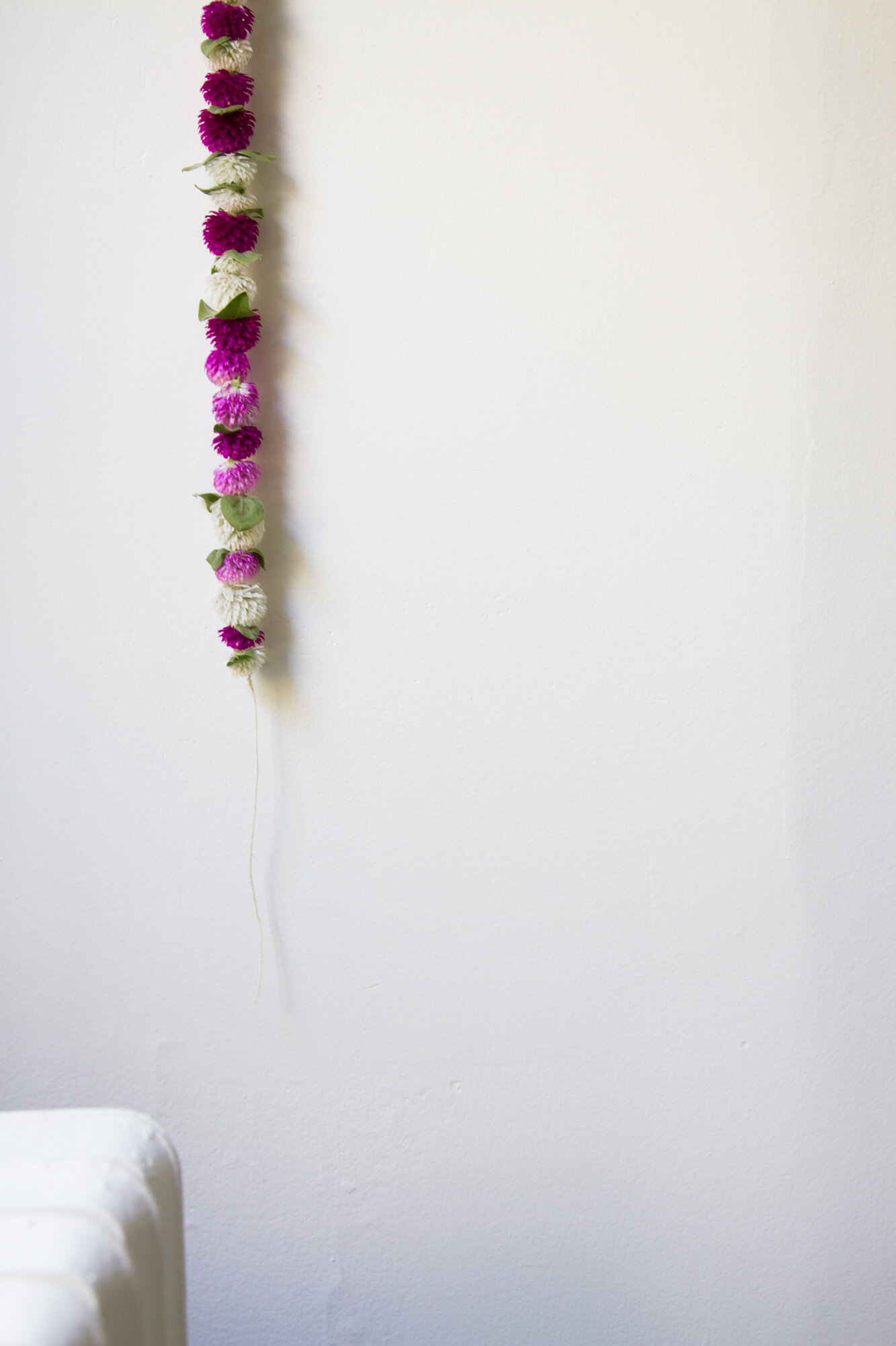 dried flower garland | zero-waste décor | reading my tea leaves