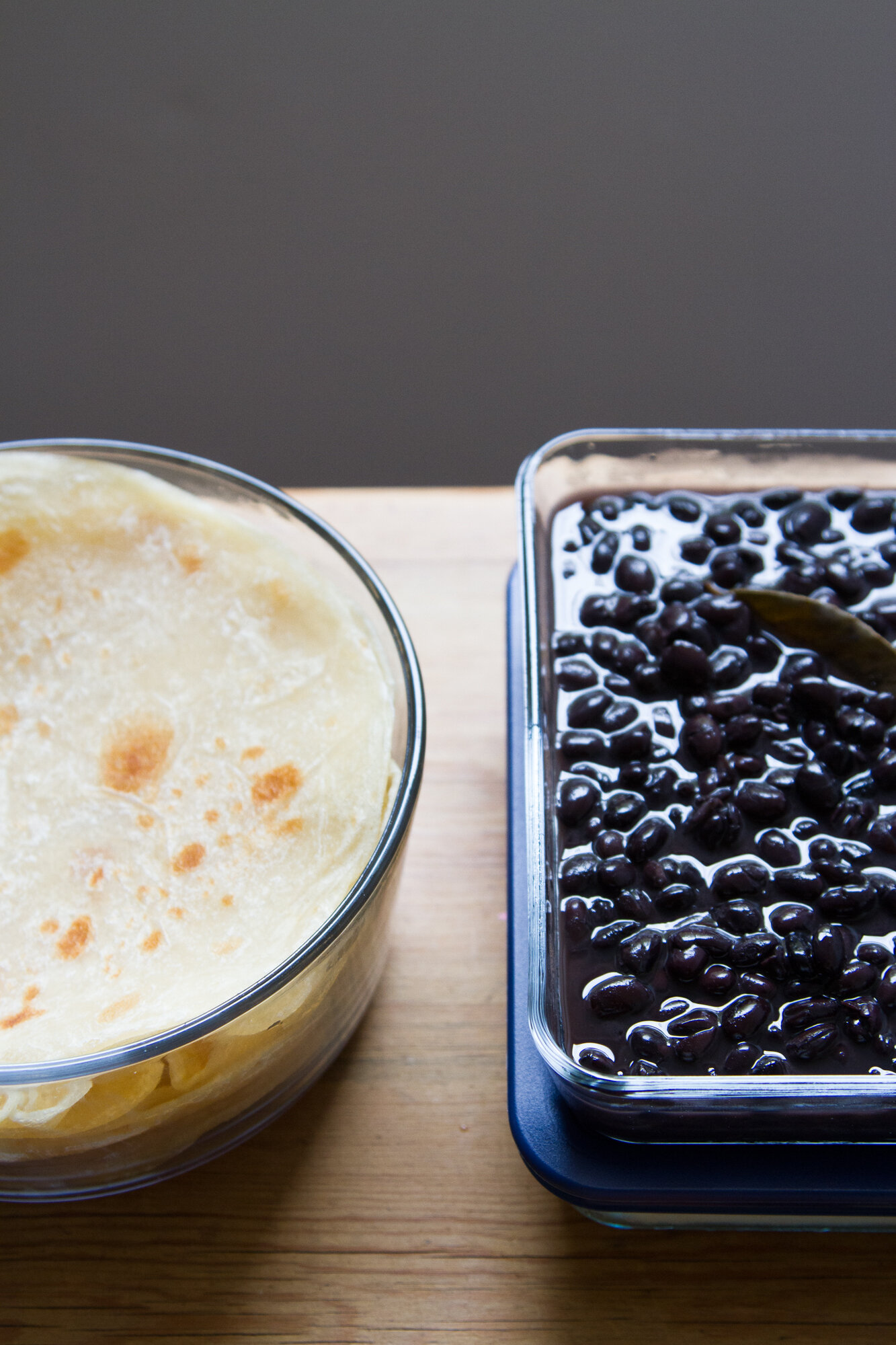 keeping the fridge tidy (and the food fresh). | reading my tea leaves