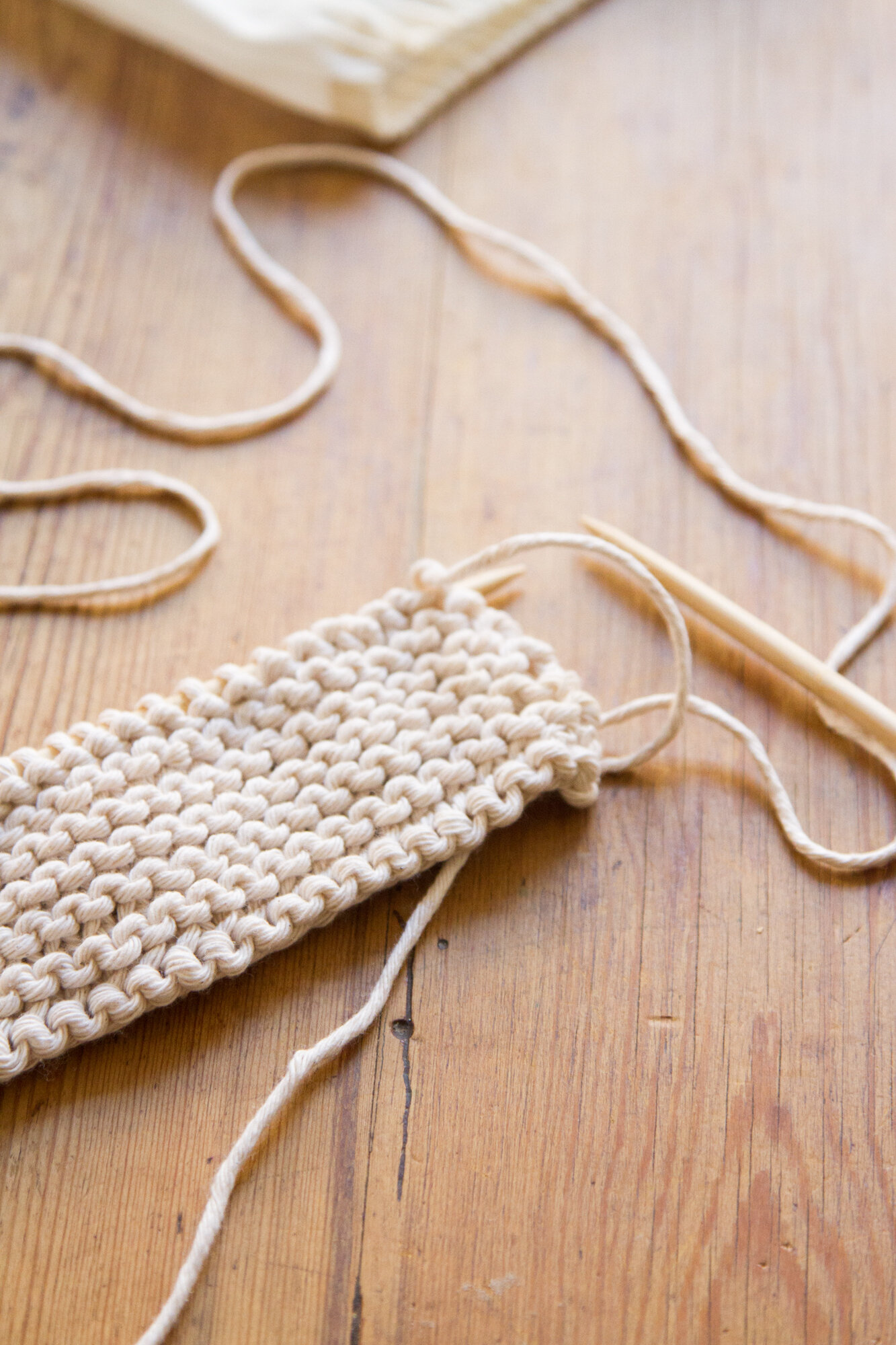butcher's twine potholder | reading my tea leaves