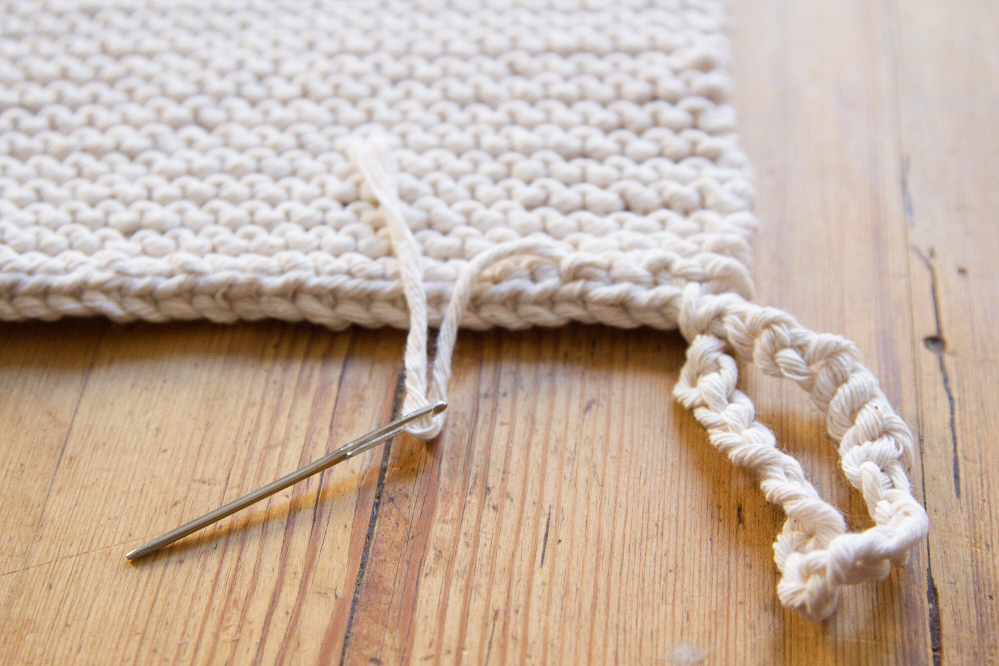butcher's twine potholder | reading my tea leaves