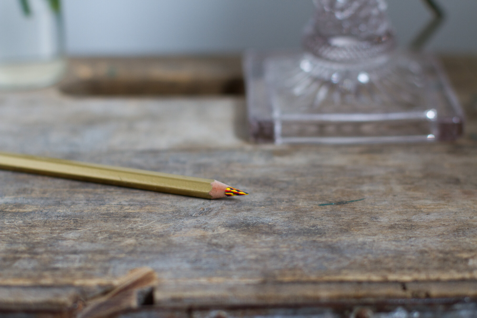 colored pencil | reading my tea leaves