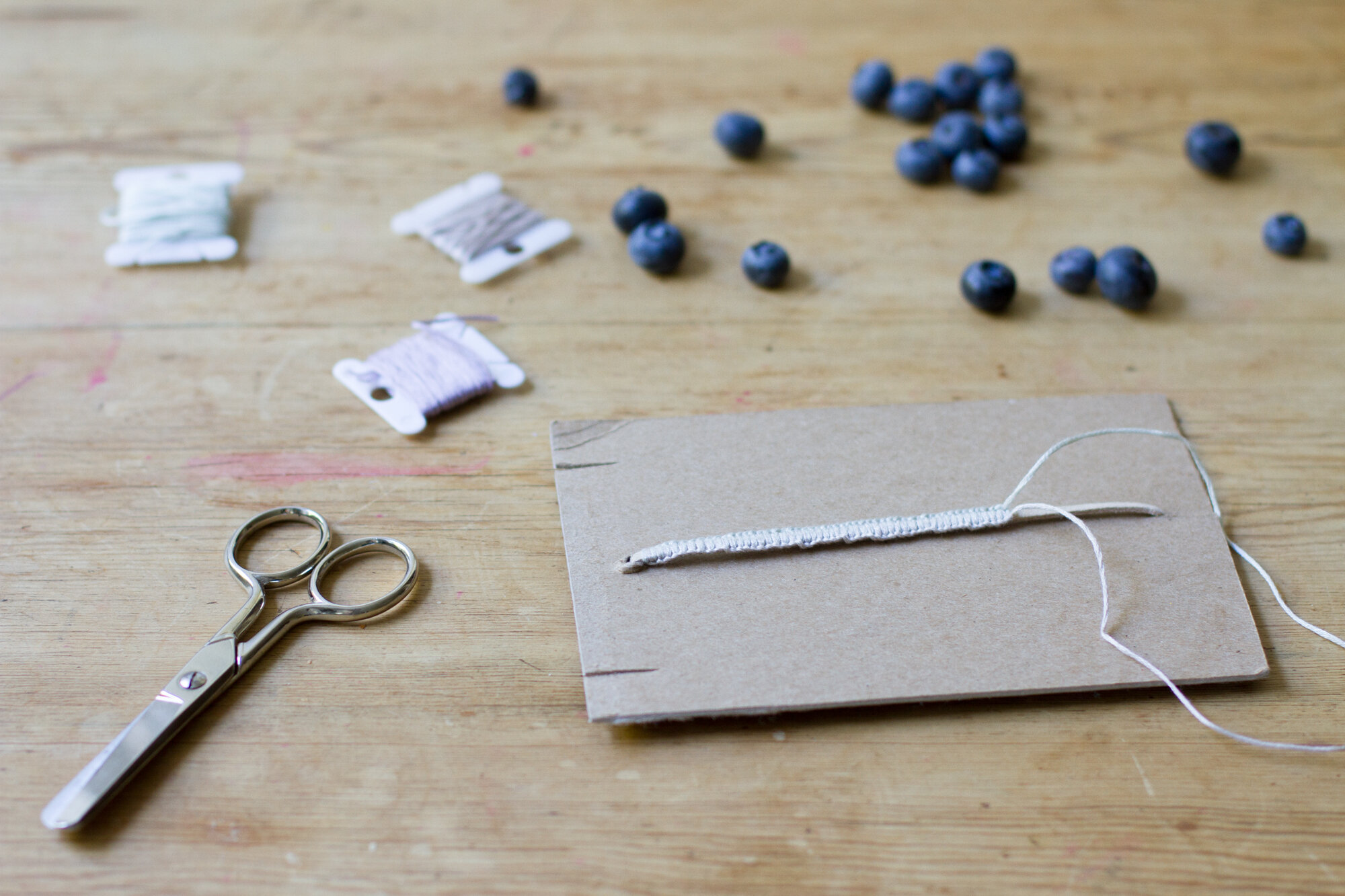making friendship bracelets, not just for kids | reading my tea leaves