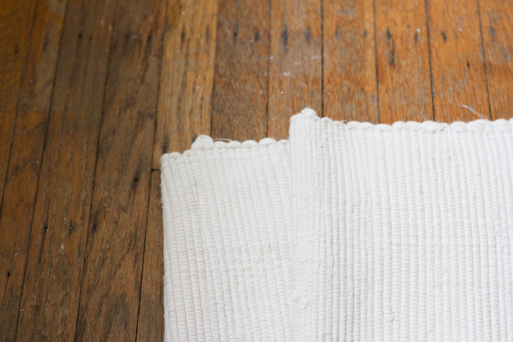 cotton rug | reading my tea leaves