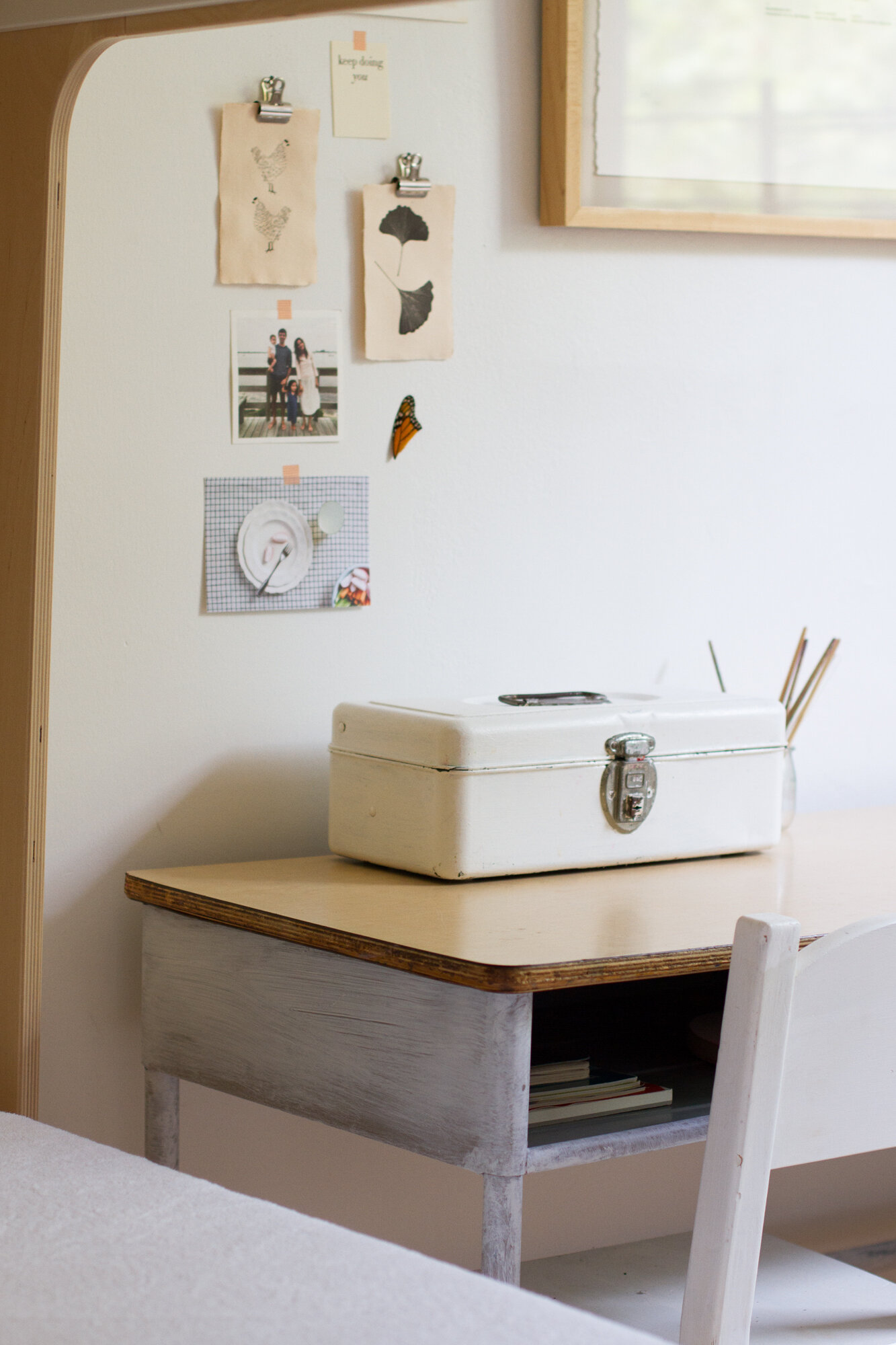 kids room | reading my tea elaves