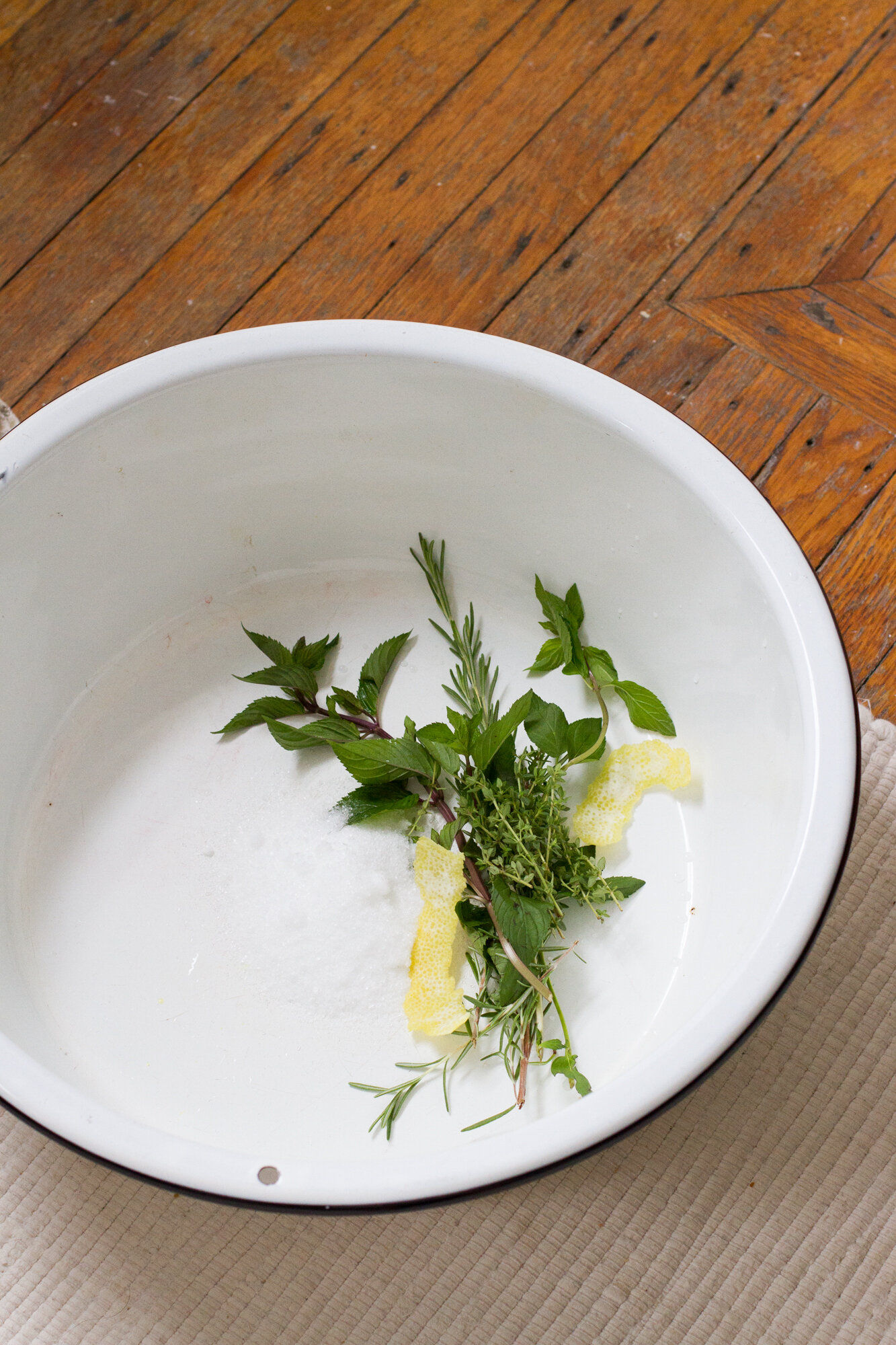 herbal foot soak | reading my tea leaves