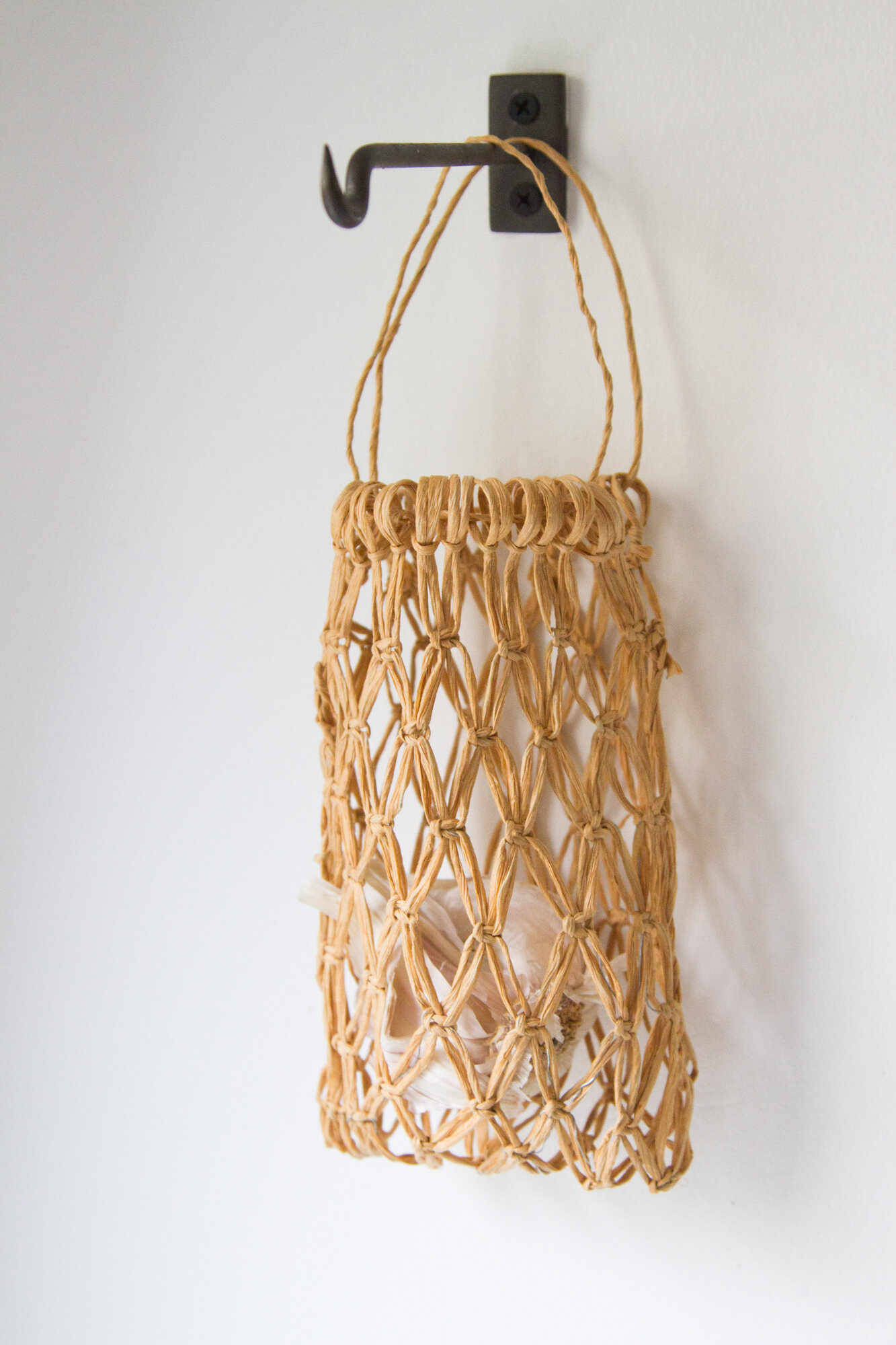 make your own structured macrame bag | reading my tea leaves