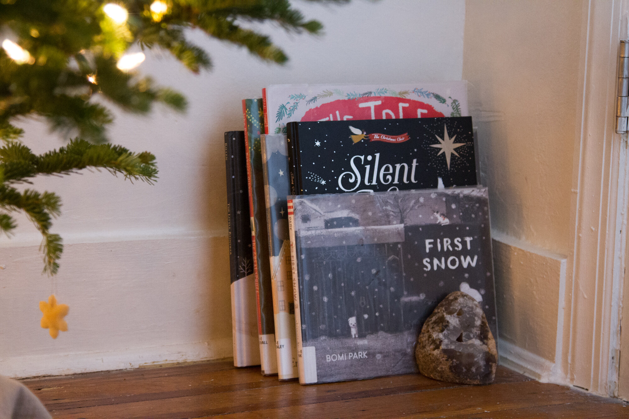 winter books | reading my tea leaves
