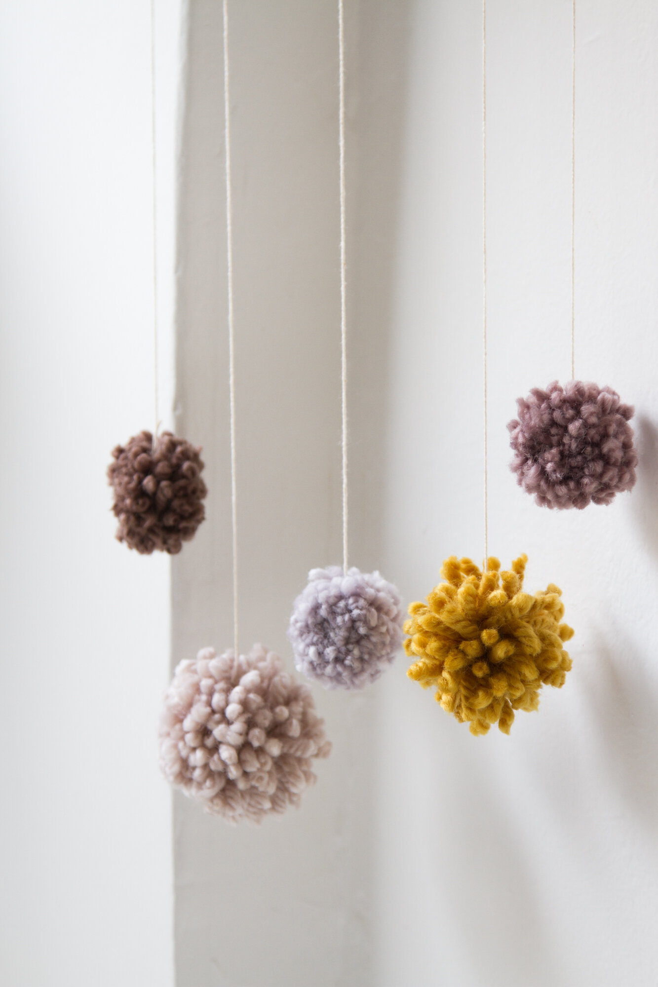 pom-pom mobile | reading my tea leaves